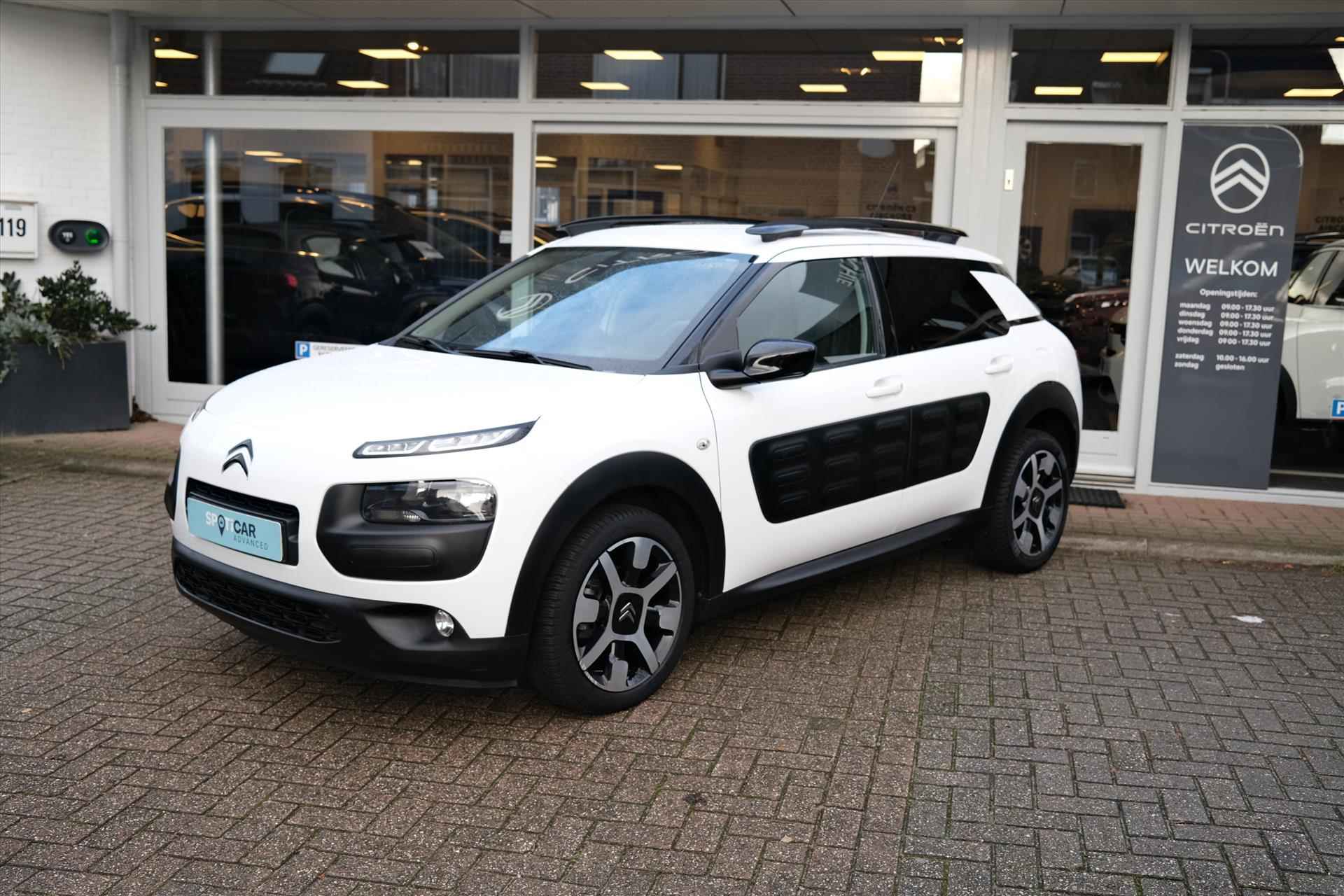 Citroen C4 Cactus PT 82 Business 17" Cross lmv | Navigatie | Parkeersensoren - 2/39