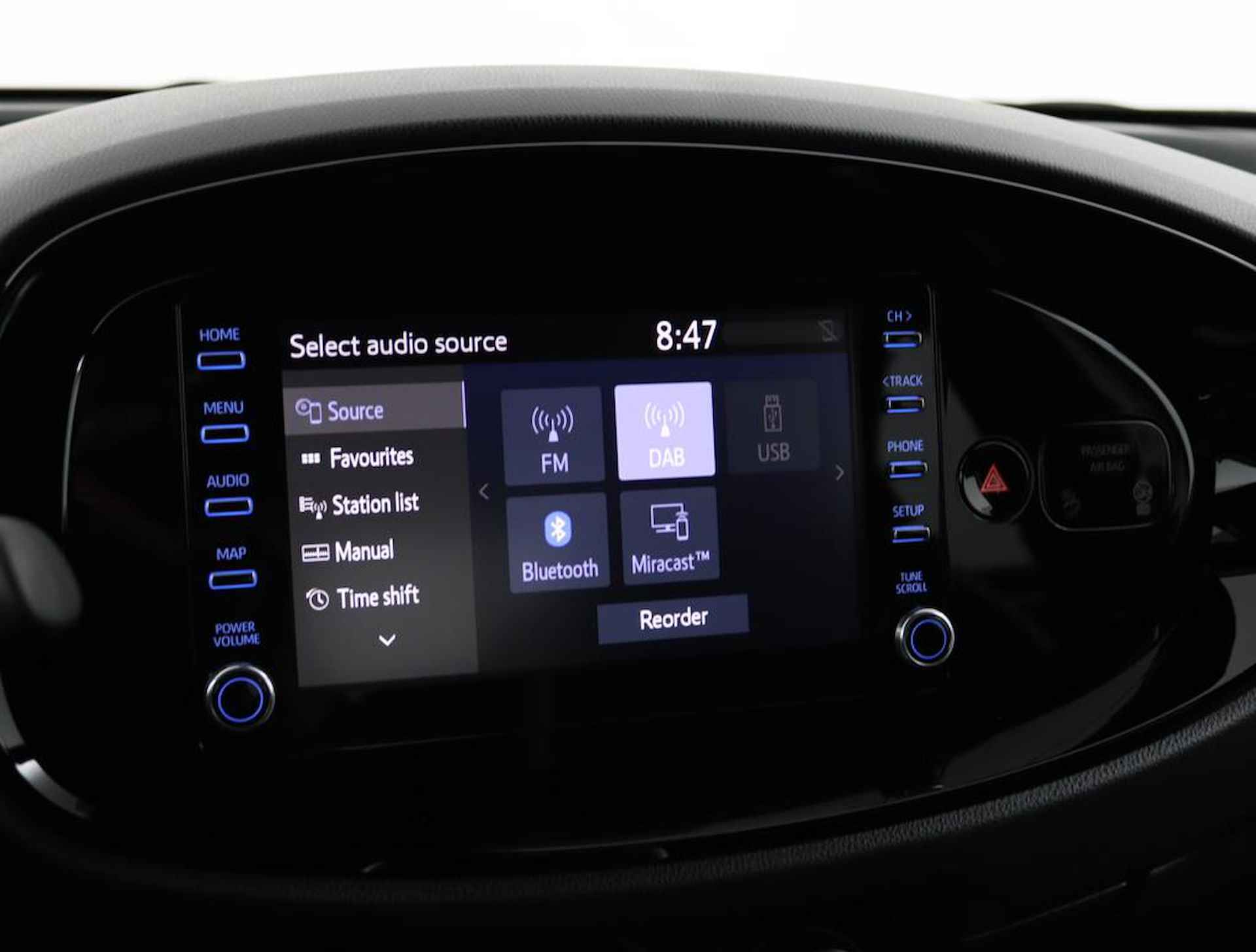 Toyota Aygo X 1.0 VVT-i MT Pulse Limited | 10 Jaar Garantie | Stoelverwarming | Apple Carplay & Android Auto | Achteruitrijcamera | Airco | DAB | - 14/45