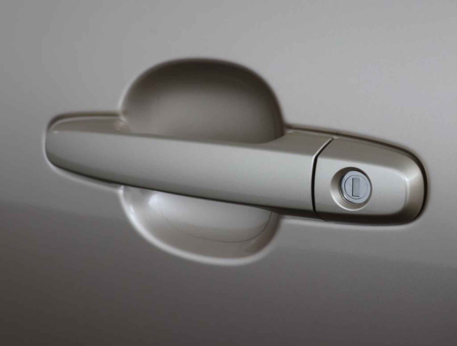 Toyota Aygo X 1.0 VVT-i MT Pulse Limited | 10 Jaar Garantie | Stoelverwarming | Apple Carplay & Android Auto | Achteruitrijcamera | Airco | DAB | - 36/45