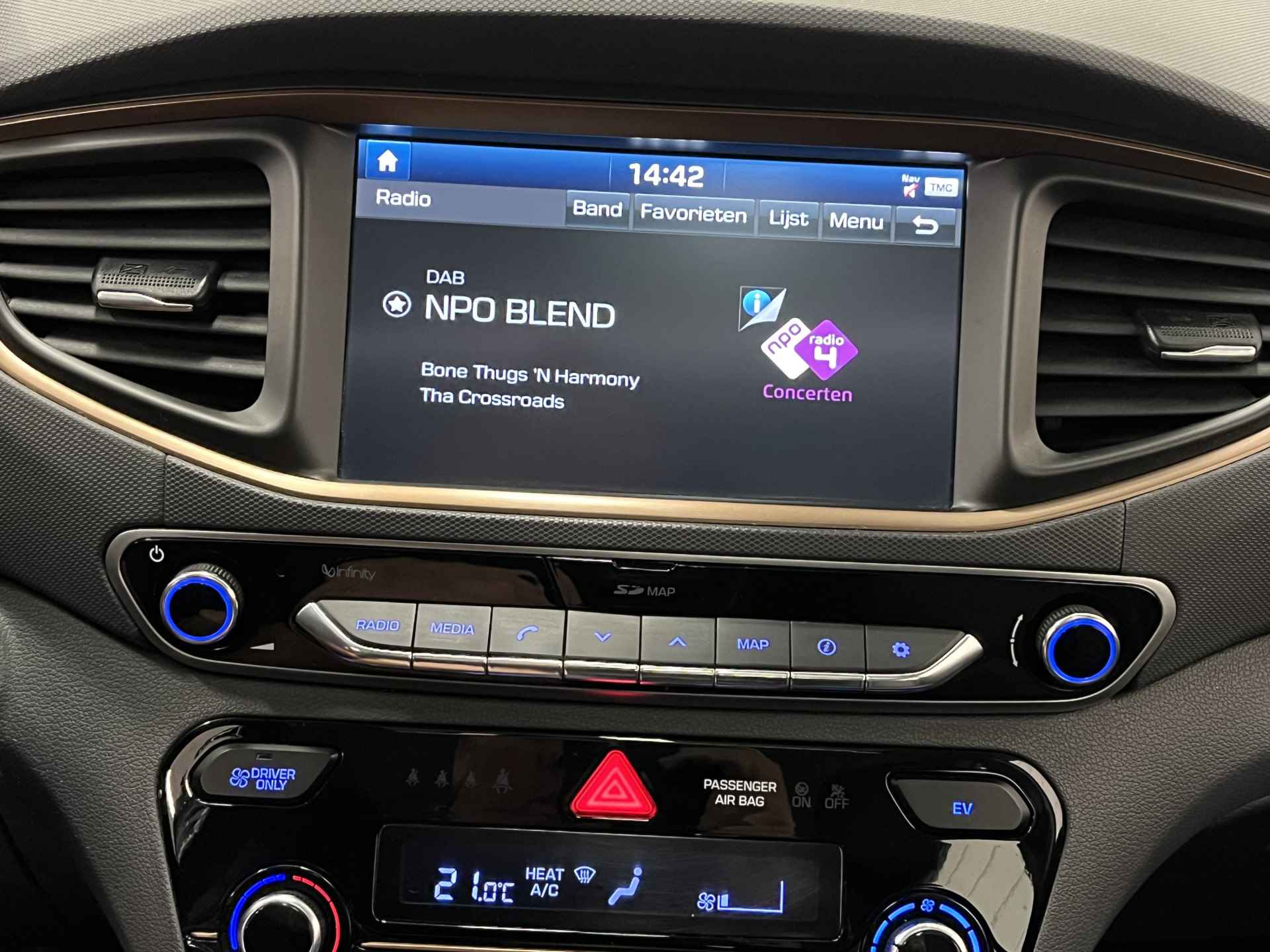 Hyundai IONIQ Premium EV SCHUIFDAK | LEDER | FULL LED | NAVIGATIE | COMPLETE AUTO! - 34/51