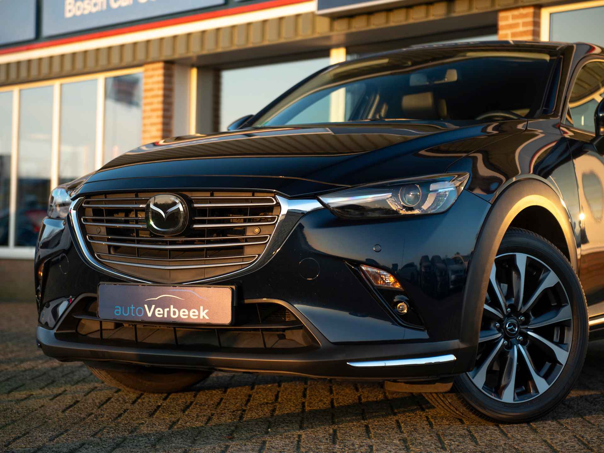 Mazda CX-3 2.0 SkyActiv-G 120 GT-M | ACC | Navi | Leder | HuD | Lane Assist | Stoel- & Stuurverwarming | Bose Audio | Adaptive LED | - 18/47