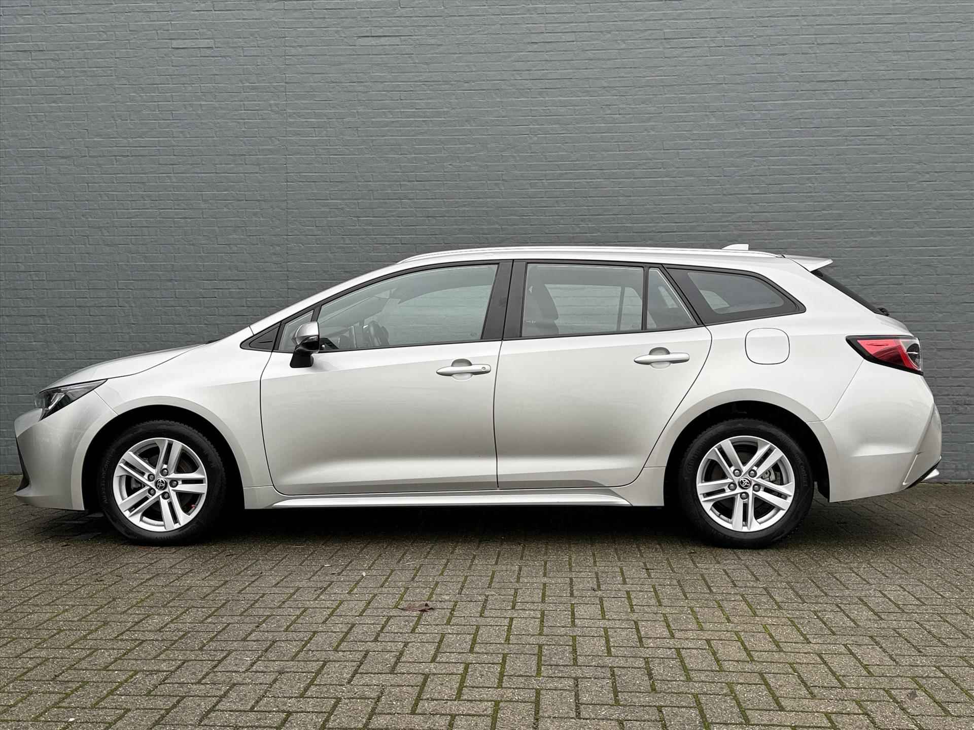 TOYOTA Corolla Touring Sports 1.8 Hybrid 122pk CVT Active | Navigatie I MirrorLink I Climate control - 2/29