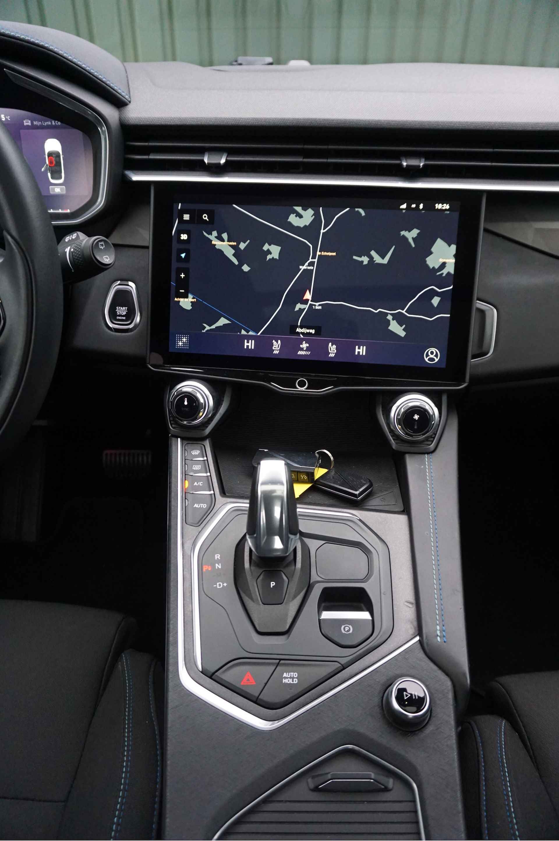 Lynk & Co 01 1.5 Hybrid + Camera/ Navi/ Carplay/ LED/ Panoramadak/ Garantie! - 14/53