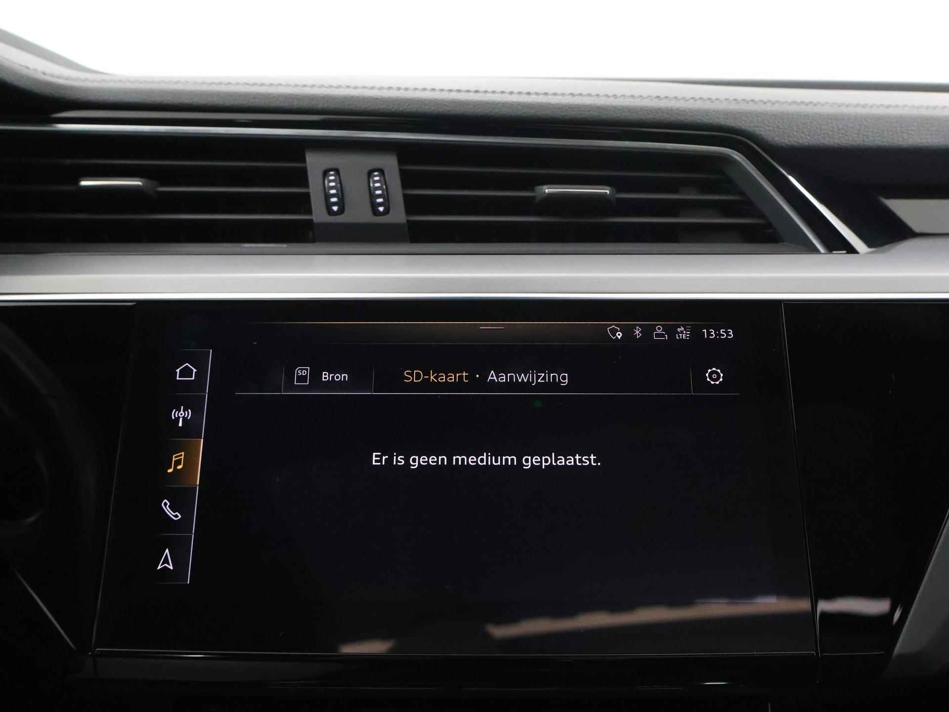 Audi e-tron e-tron 50 quattro Launch edition Black 71 kWh | Panoramadak | Climate Control | Cruise Control Adaptief | Leder | Stoelverwarming | Carplay | - 17/47