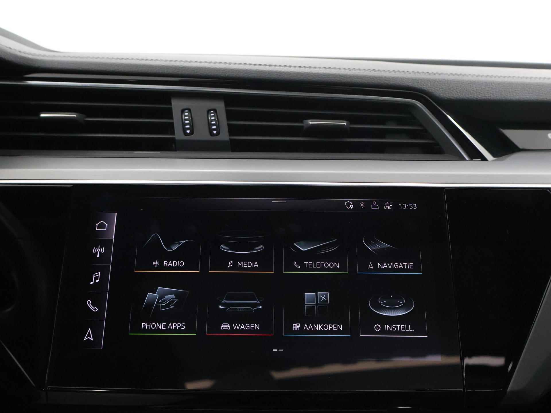 Audi e-tron e-tron 50 quattro Launch edition Black 71 kWh | Panoramadak | Climate Control | Cruise Control Adaptief | Leder | Stoelverwarming | Carplay | - 19/47