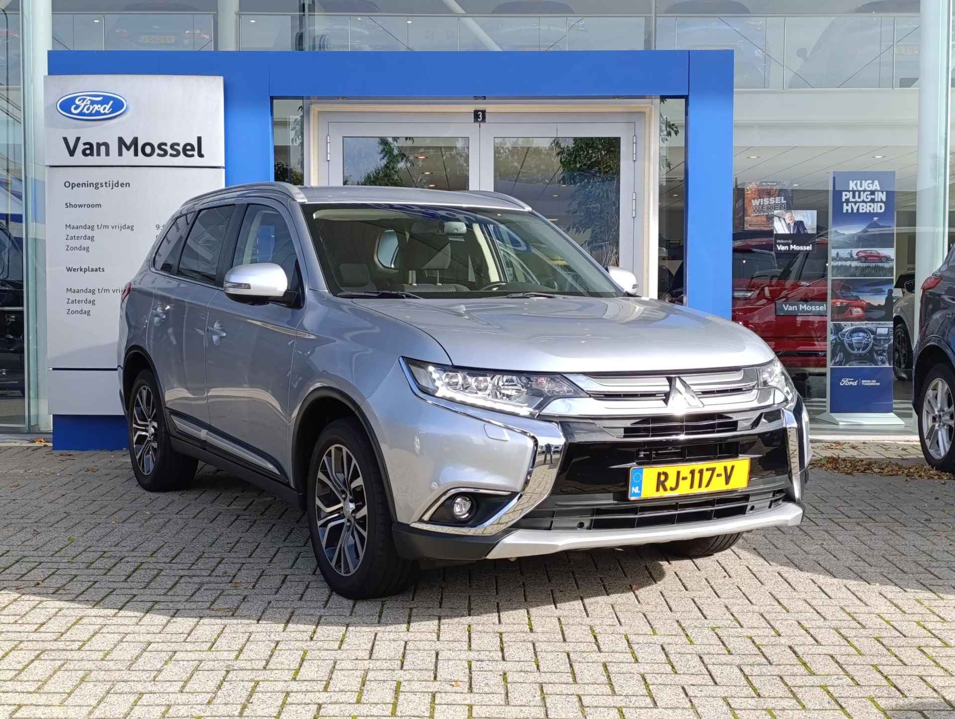 Mitsubishi Outlander 2.0 Connect Pro | Trekhaak | Cruise Control | Camera + 360-graden zicht - 5/19