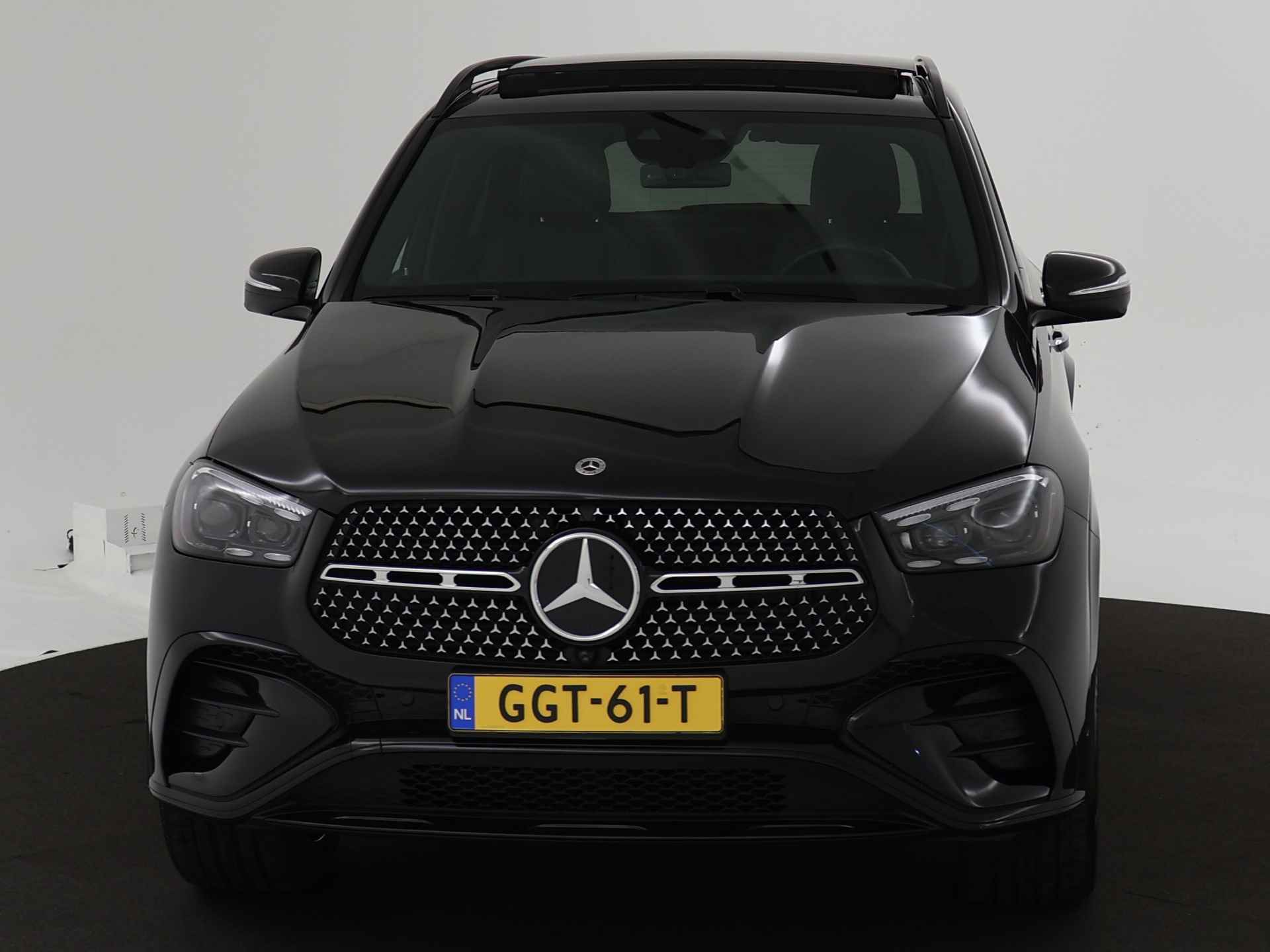 Mercedes-Benz GLE 400 e 4MATIC AMG Line Premium Plus | Trekhaak | Apple CarPlay | Android Auto | Sfeerverlichting | Schuif-kanteldak | Burmester | Inclusief 24 maanden MB Certified garantie voor Europa. - 28/49