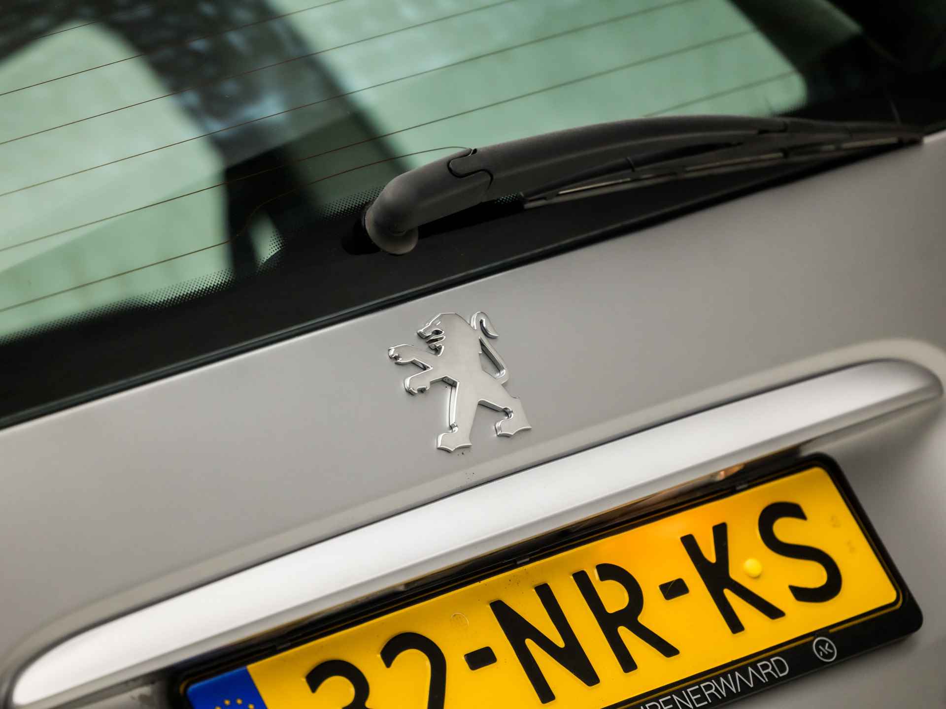 Peugeot 307 Break 1.6-16V XS Pack Automaat (YOUNGTIMER, CLIMATE, CRUISE, NAP, SPORTSTOELEN, TREKHAAK, ARMSTEUN, NIEUWE APK, NIEUWSTAAT) - 22/29