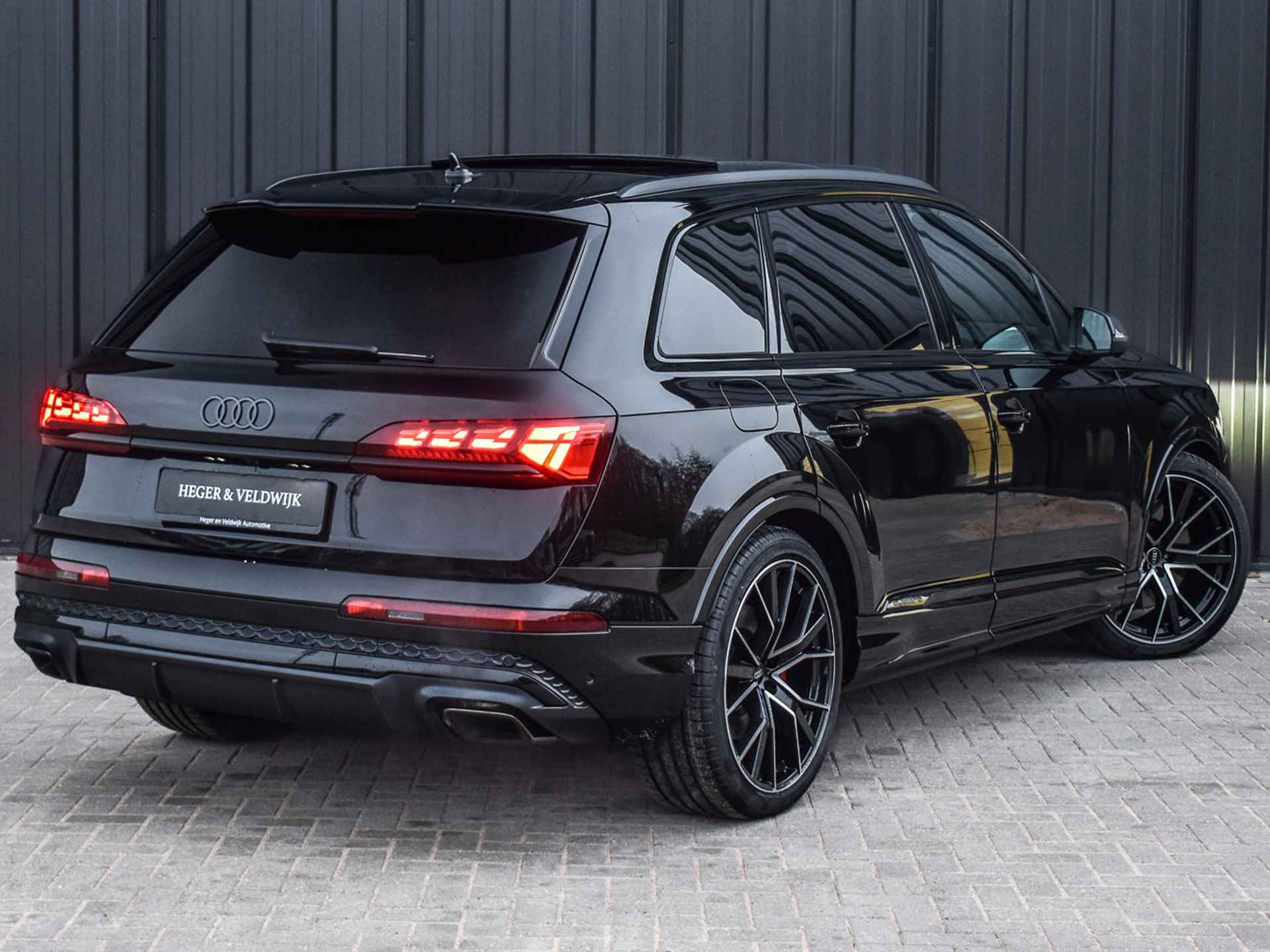 Audi Q7 60 TFSI e QUATTRO PRO LINE S COMPETITION | 5 JAAR GARANTIE | PANORAMADAK | LUCHTVERING | 4 WHEEL STEERING | HEAD UP | S-SEATS | - 4/56