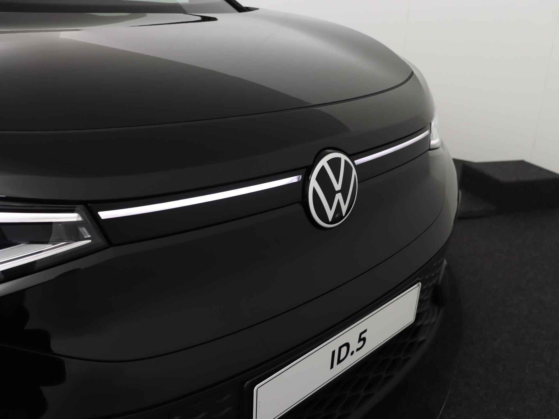 Volkswagen ID.5 Pro Business 77 kWh  286pk Nieuw Model! - 15/60