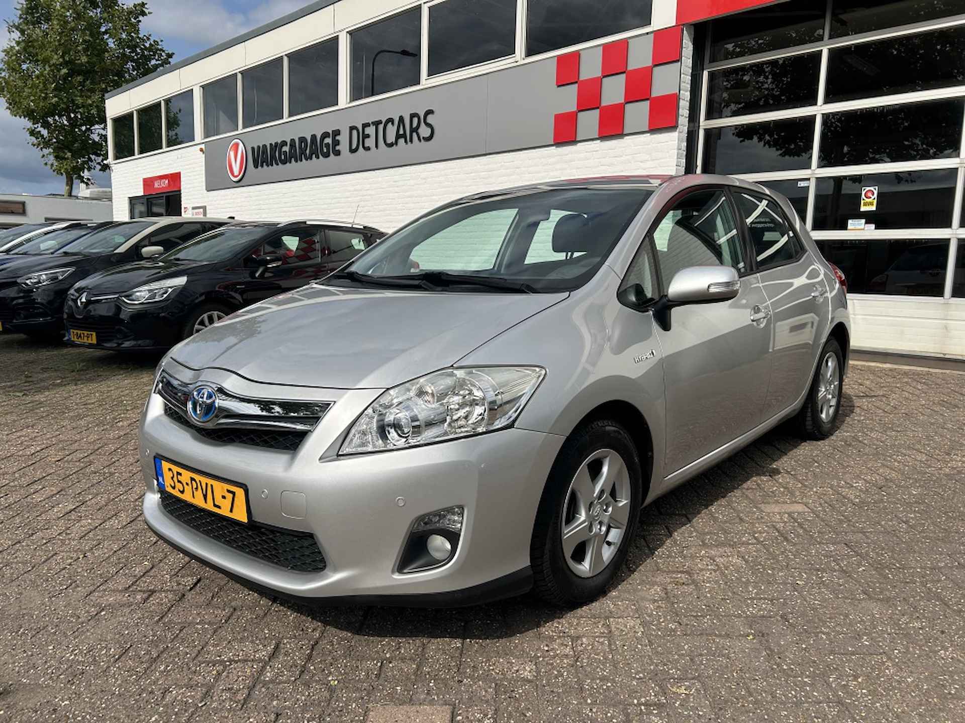 Toyota Auris 1.8 Full Hybrid Asp. - 3/24