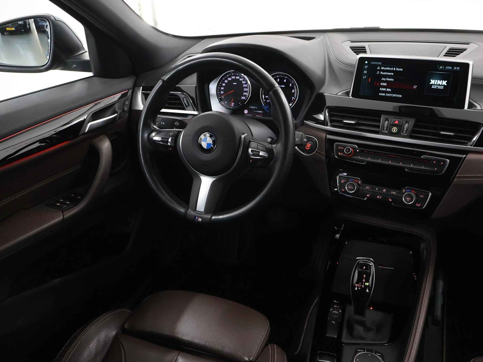 BMW X2 sDrive18i High Executive | Navigatie | Sportstoelen | Parkeercamera | DAB | Stoelverwarming | - 10/42