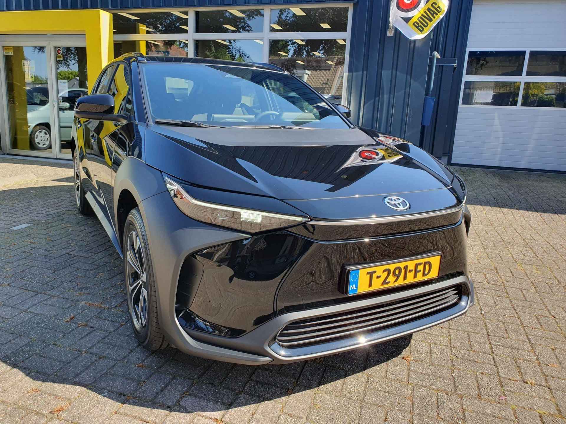 Toyota bZ4X Active 71 kWh 3 fase! All-in prijs! - 24/35