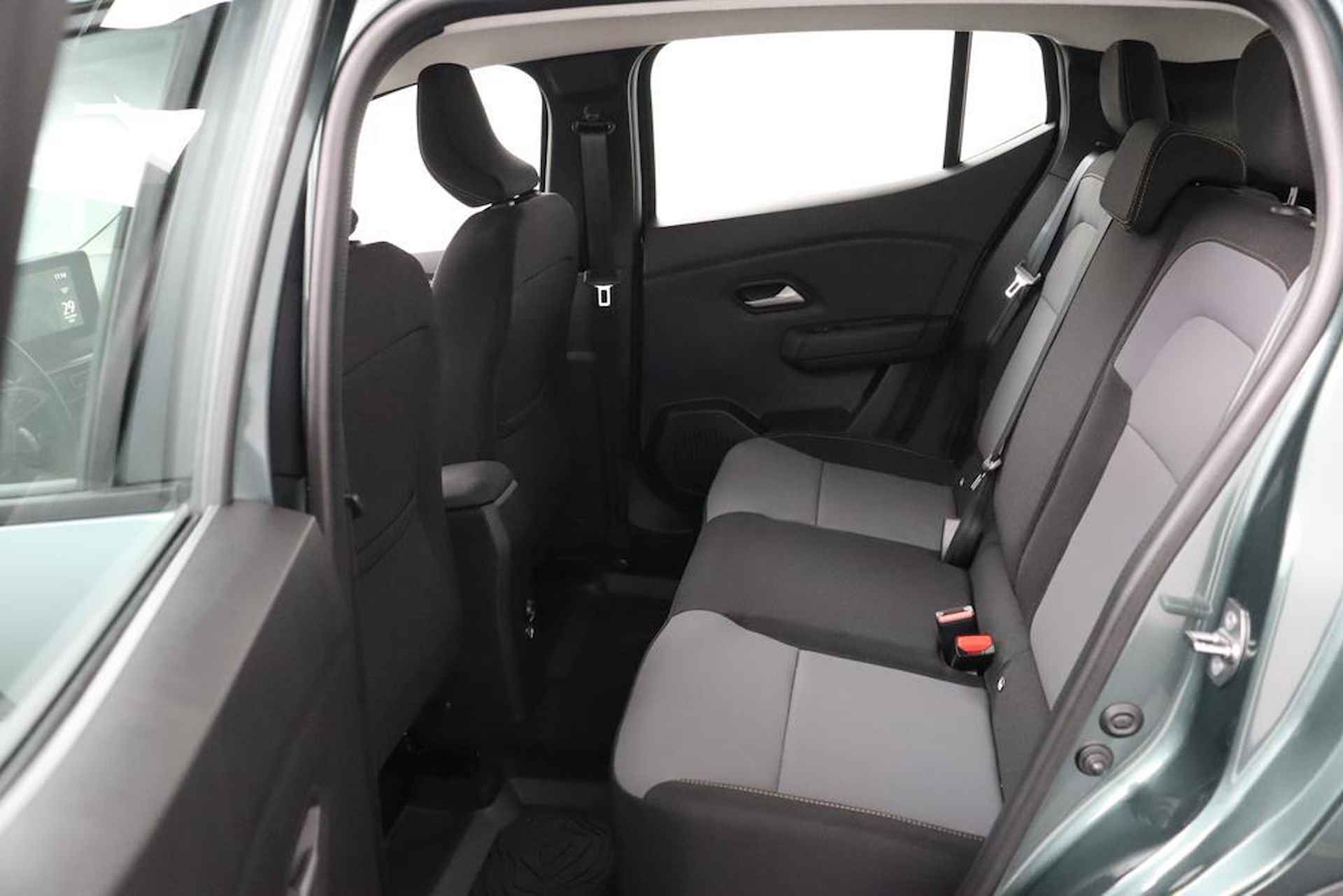 Dacia Sandero 1.0 TCe 100 ECO-G Extreme Pack Extreme | Media Navigatie | Stoelverwarming | Elektrisch bedienbaar schuifdak - 20/56