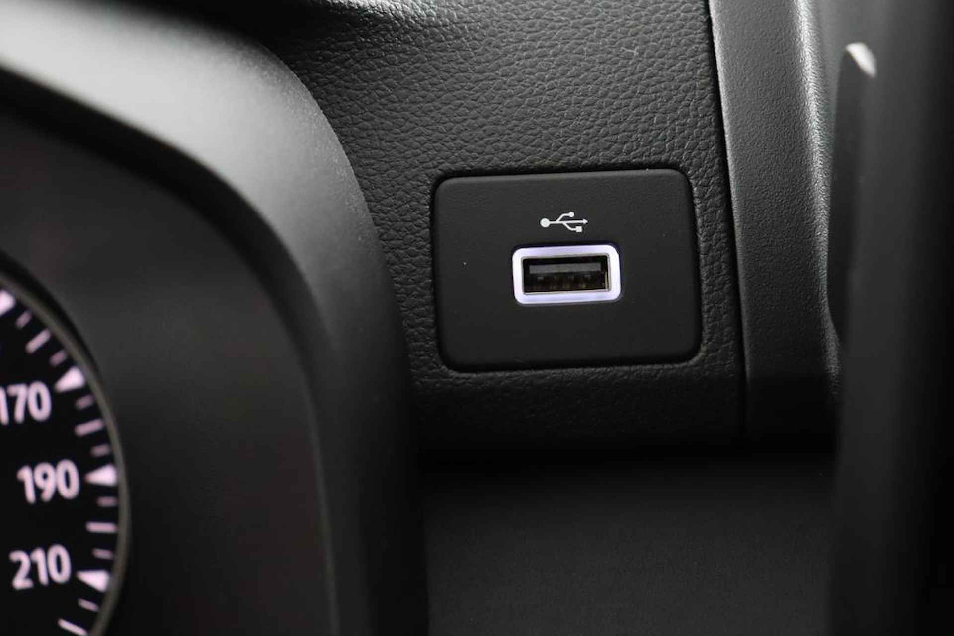 Dacia Sandero 1.0 TCe 100 ECO-G Extreme Pack Extreme | Media Navigatie | Stoelverwarming | Elektrisch bedienbaar schuifdak - 32/56