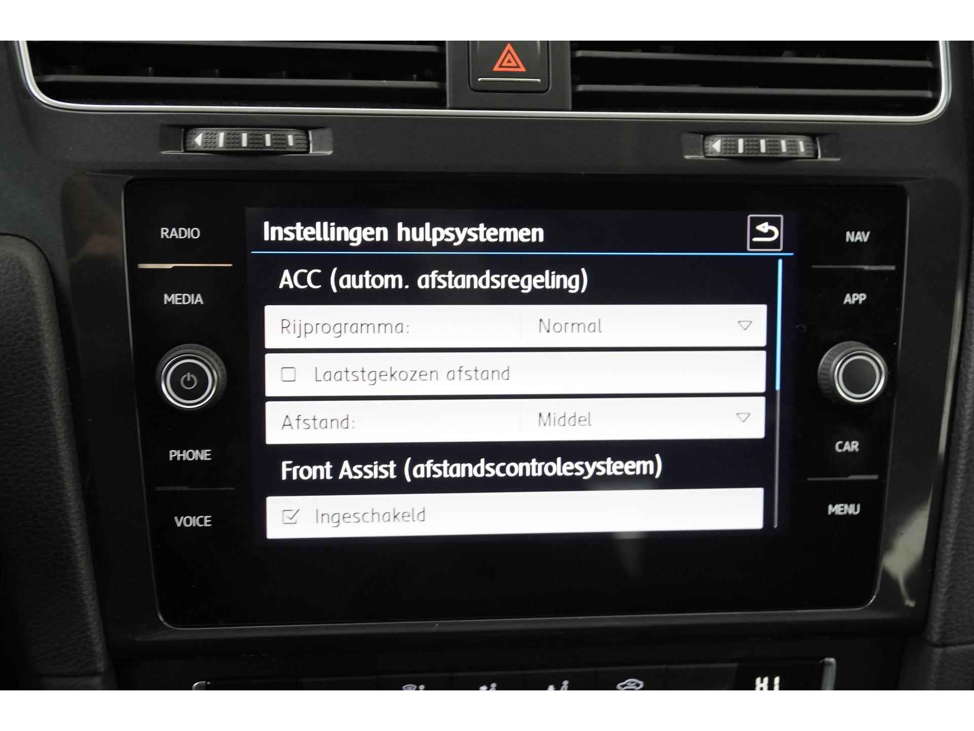 Volkswagen Golf 1.0 TSI Comfortline | Navigatie | ACC | Apple Carplay | Zondag Open! - 37/42