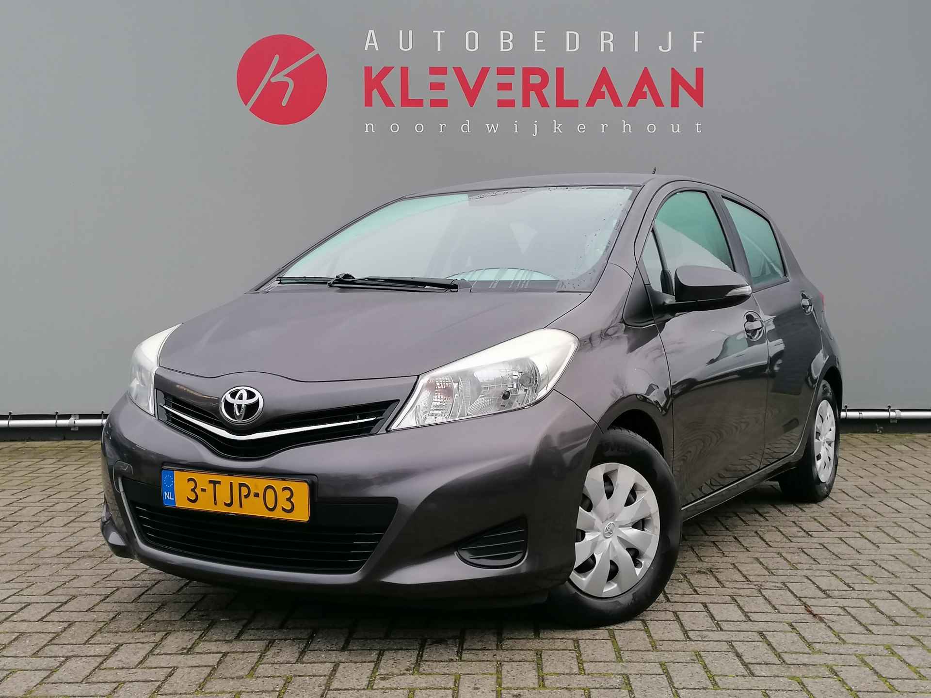 Toyota Yaris 1.0 VVT-i Now | AIRCO | TREKHAAK |  Wij bieden ook financiering mogelijkheden aan. - 5/15