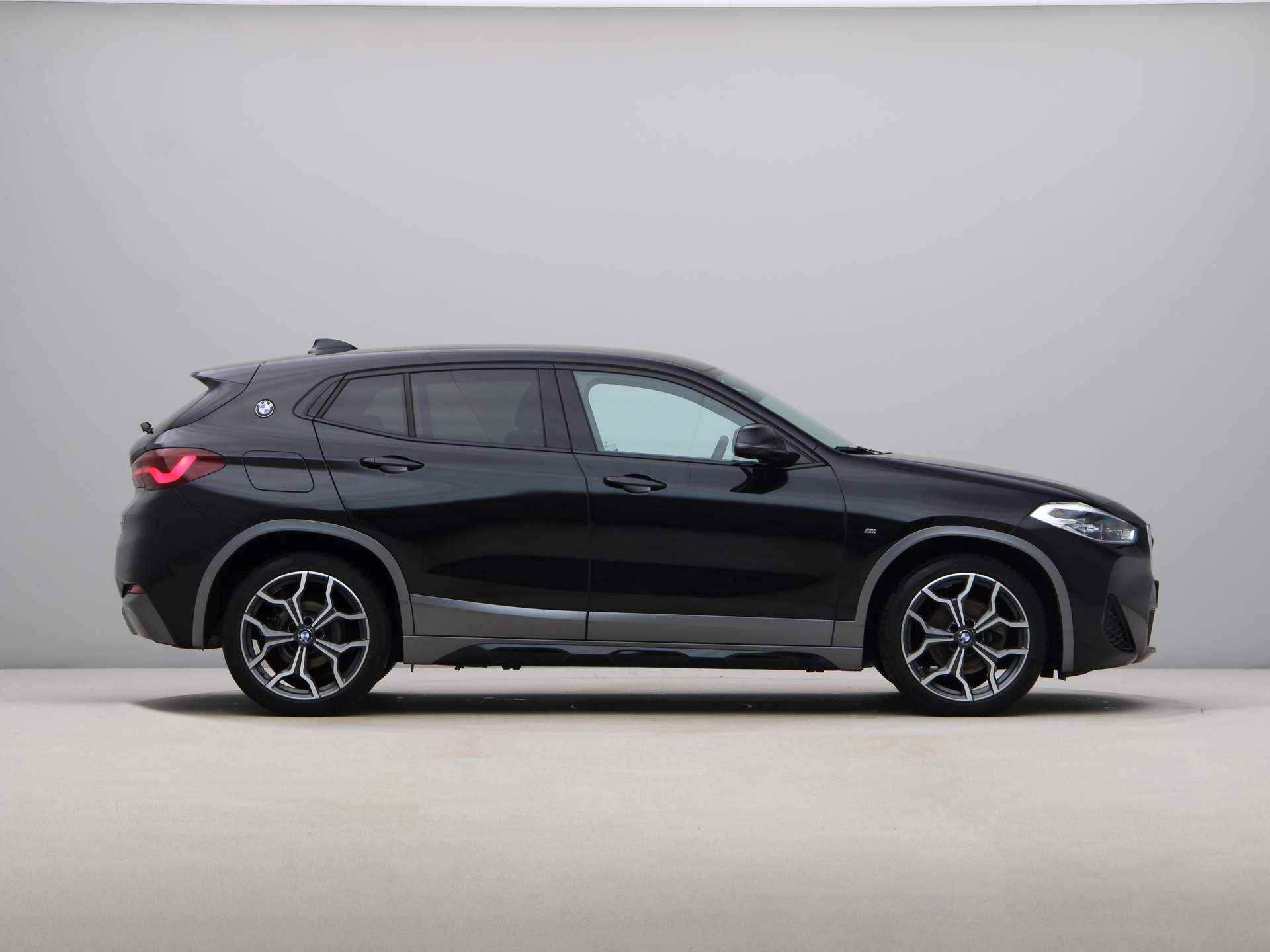 BMW X2 sDrive18i High Executive - 9/25