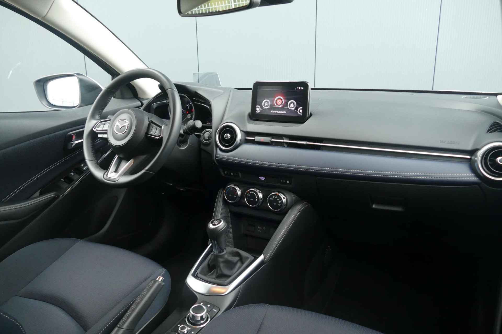 Mazda 2 1.5 Skyactiv-G Luxury | Navi | Keyless | Camera | Apple/Android | RIJKLAARPRIJS!! - 14/34