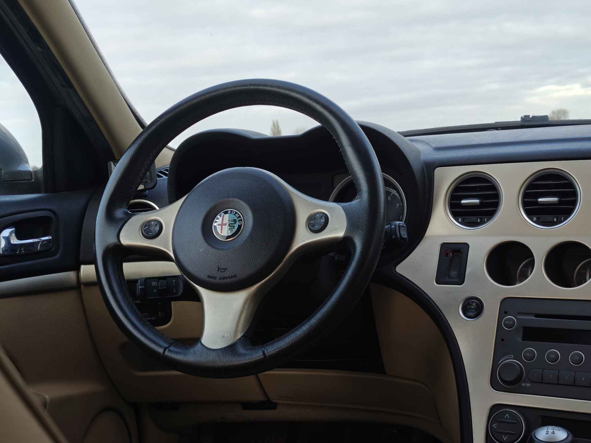 Alfa Romeo 159 Sportwagon 1.8 Distinctive | Leder | Panoramadak - 31/38