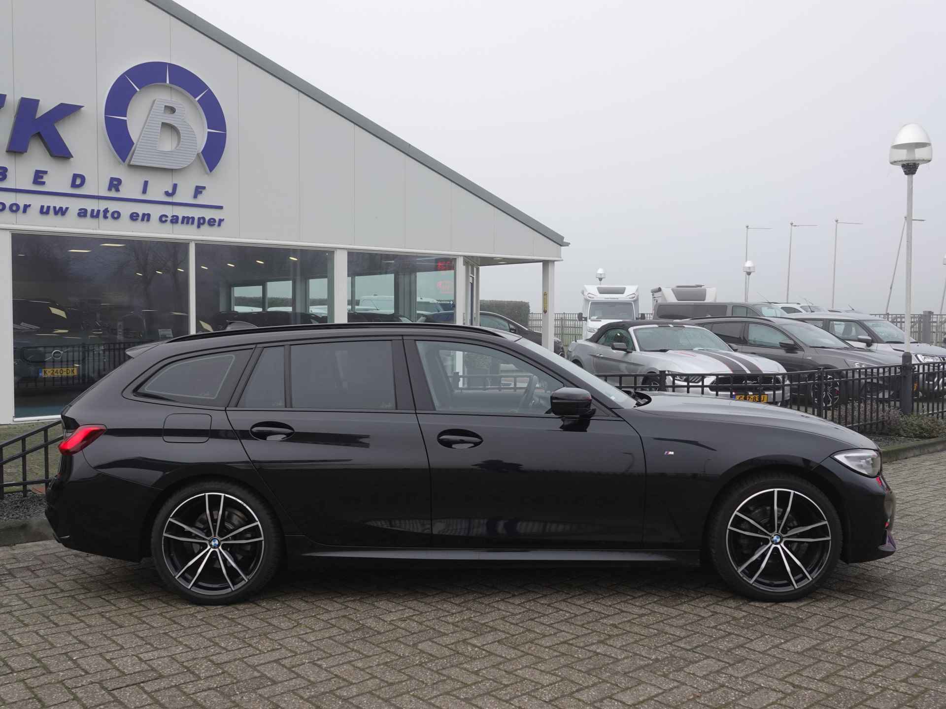 BMW 3 Serie Touring 318i Executive M-SPORT SP. STOELEN | H-LEER | HK AUDIO | NAVI - 3/36