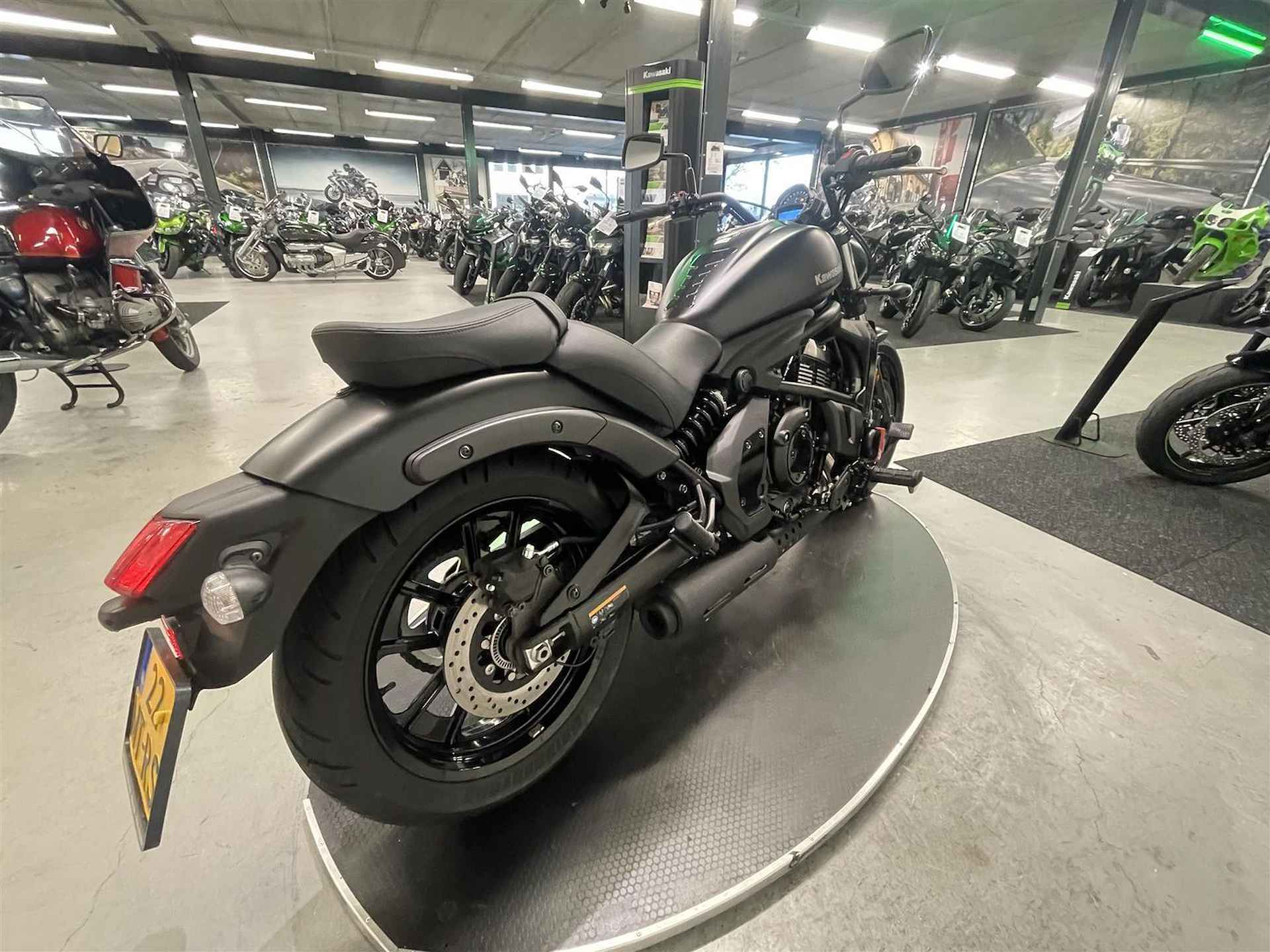 Kawasaki Vulcan S ABS - 2024 - 3/19