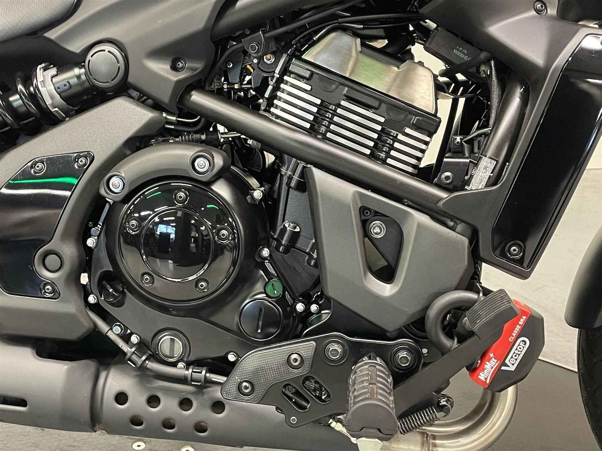 Kawasaki Vulcan S ABS - 2024 - 14/19