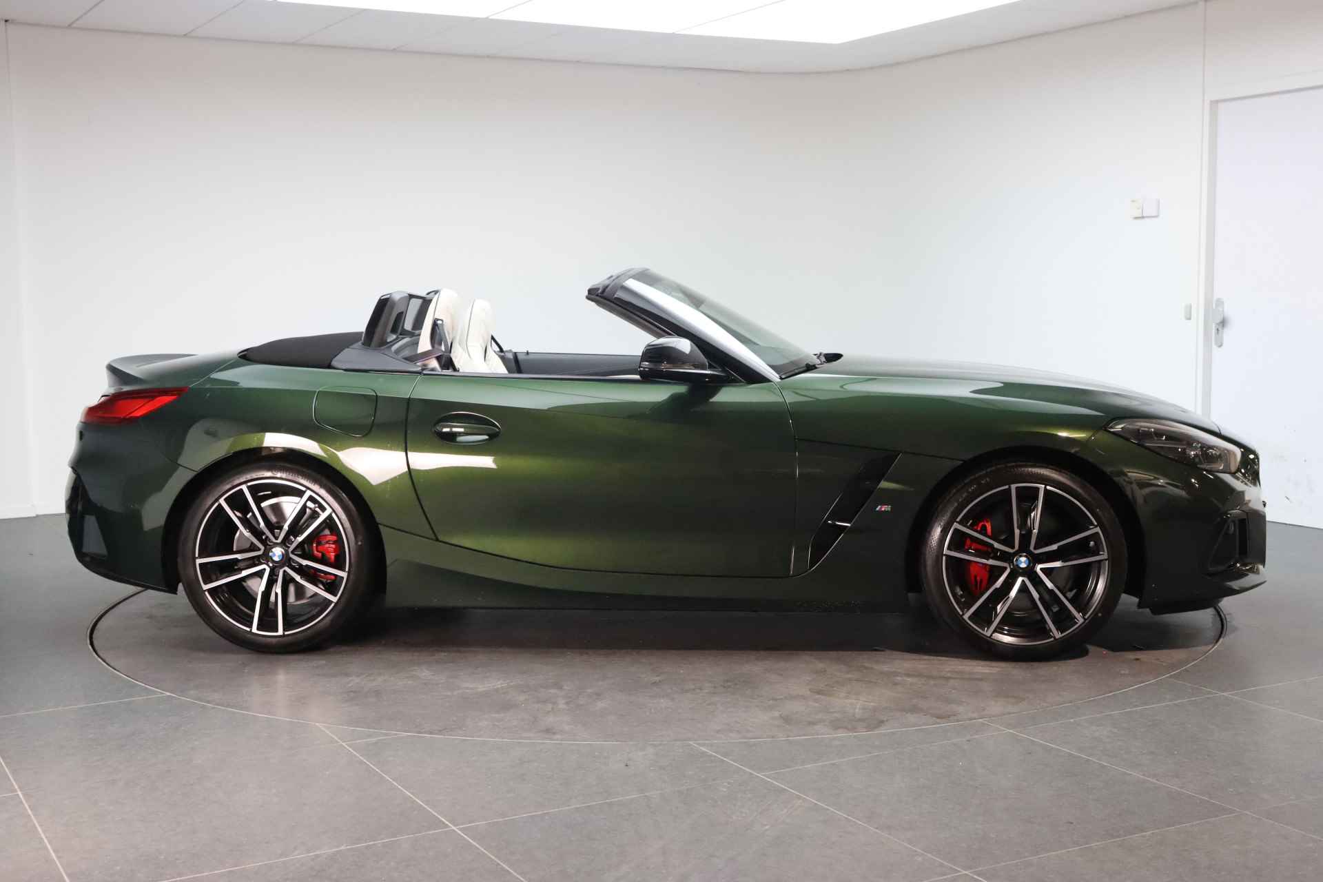 BMW Z4 Roadster sDrive30i High Executive M Sport Automaat / M Sportstoelen / Adaptieve LED / Active Cruise Control / M Adaptief onderstel / Head-Up / Comfort Access - 6/24