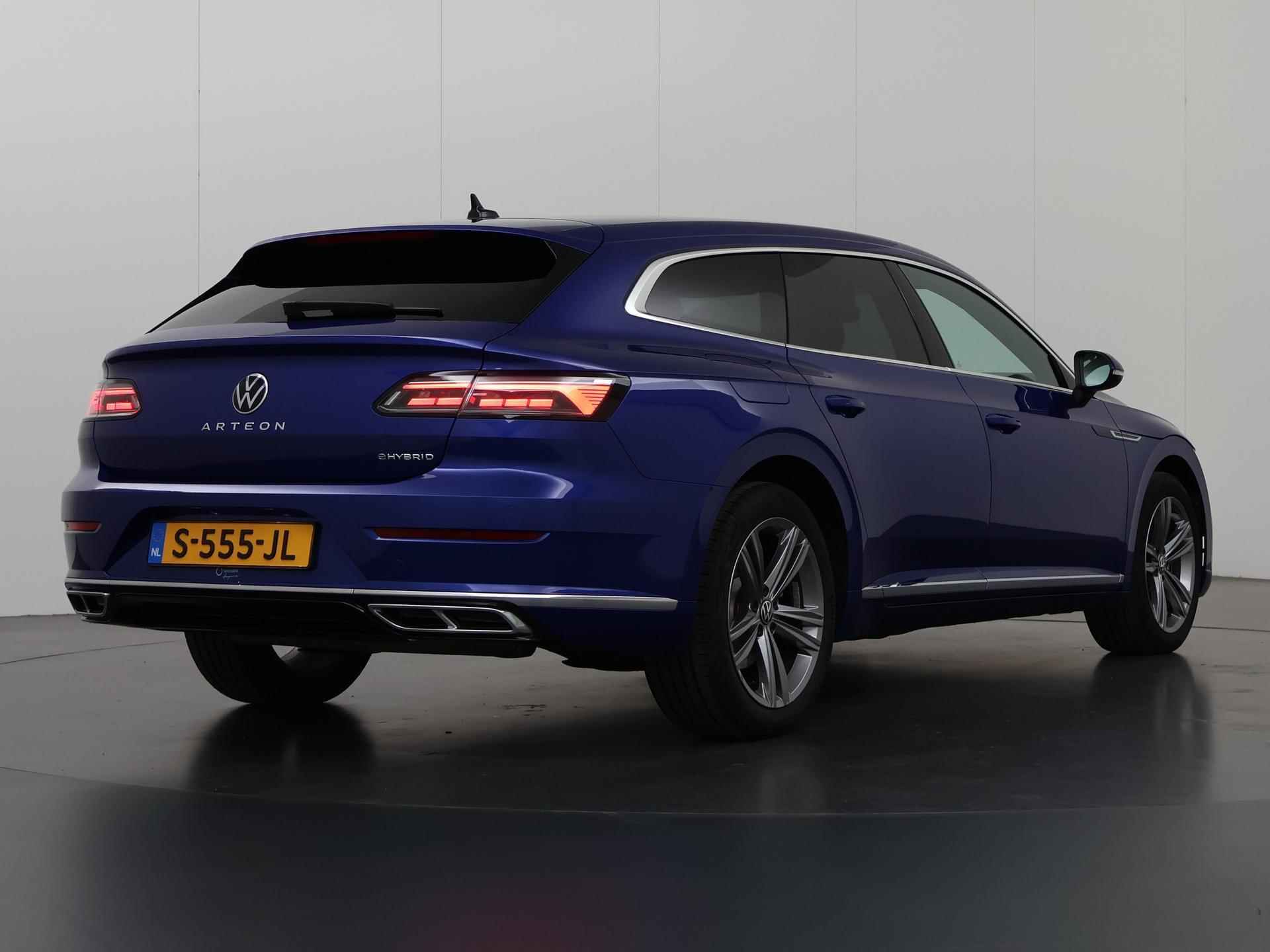 Volkswagen Arteon Shooting Brake 1.4 TSI eHybrid R-Line Business+ | Elektr. Trekhaak | Virtual Cockpit | Navigatie |  Pakeercamera | Keyless go | Stoelverwarming | Carplay | Elktr. Achterklep | - 3/46