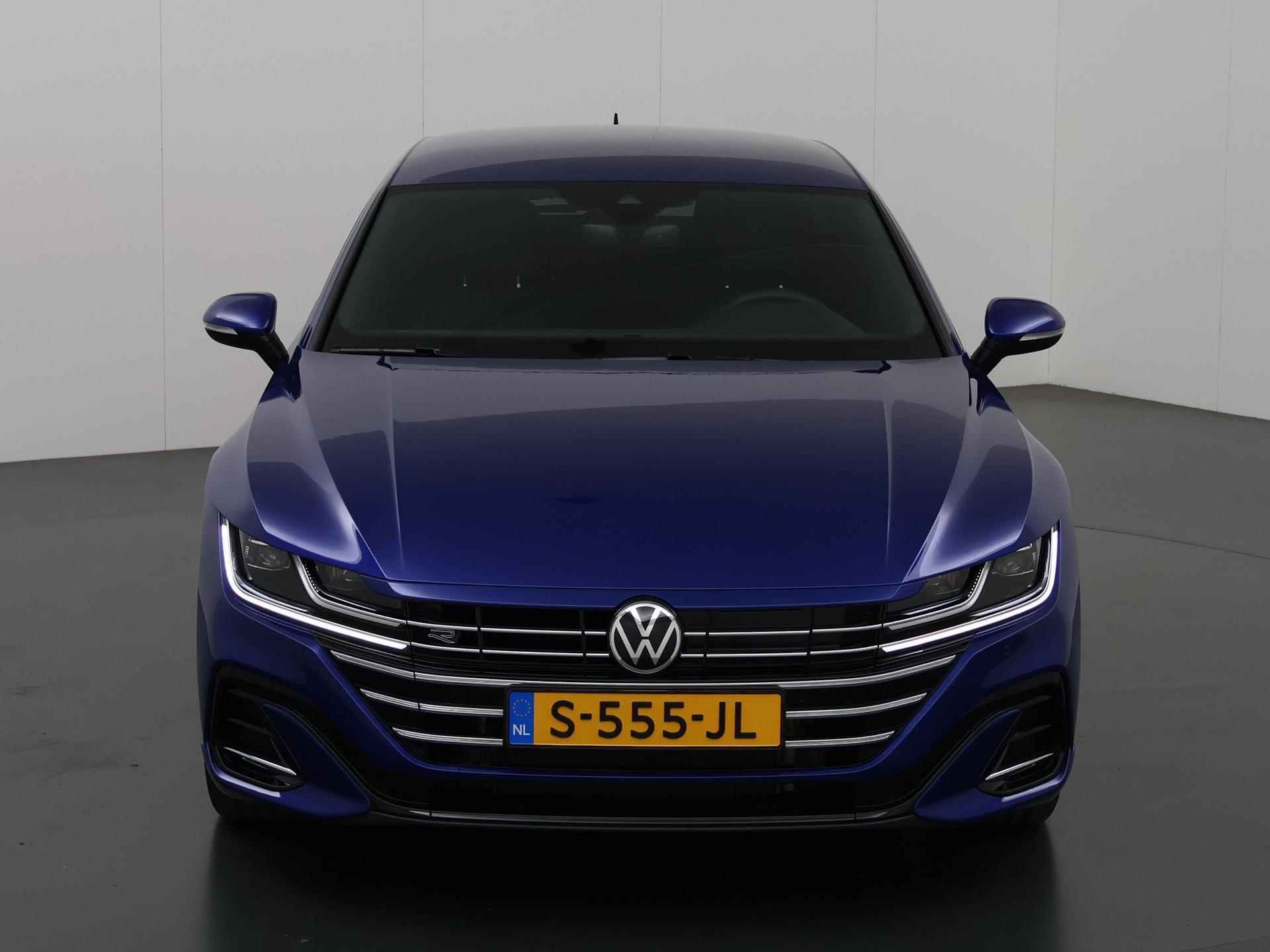 Volkswagen Arteon Shooting Brake 1.4 TSI eHybrid R-Line Business+ | Elektr. Trekhaak | Virtual Cockpit | Navigatie |  Pakeercamera | Keyless go | Stoelverwarming | Carplay | Elktr. Achterklep | - 4/46