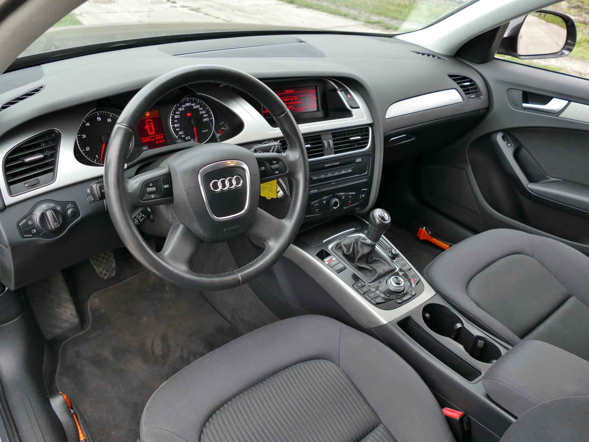 Audi A4 Avant 1.8 TFSI Pro Line Business - 28/46