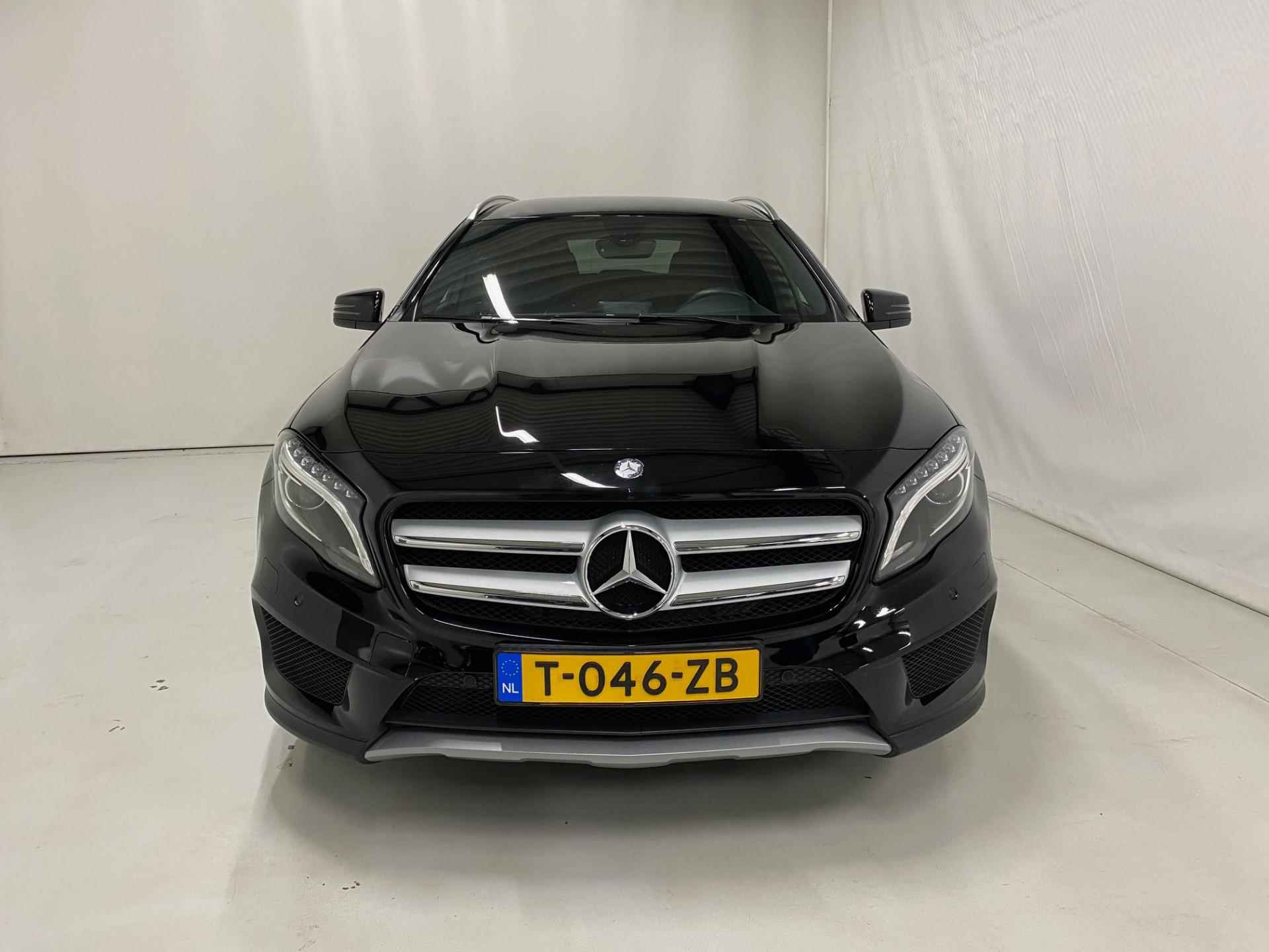 Mercedes-Benz GLA 200 AMG Navi Camera Trekhaak 19inch LM Bi-Xenon Koplampen Stoelverwarming - 6/40