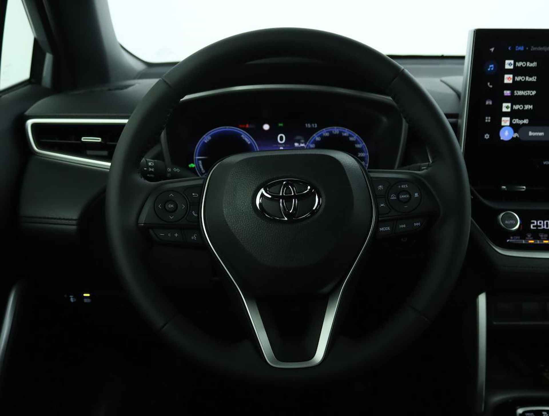 Toyota Corolla Cross Hybrid 140 Dynamic - 47/50