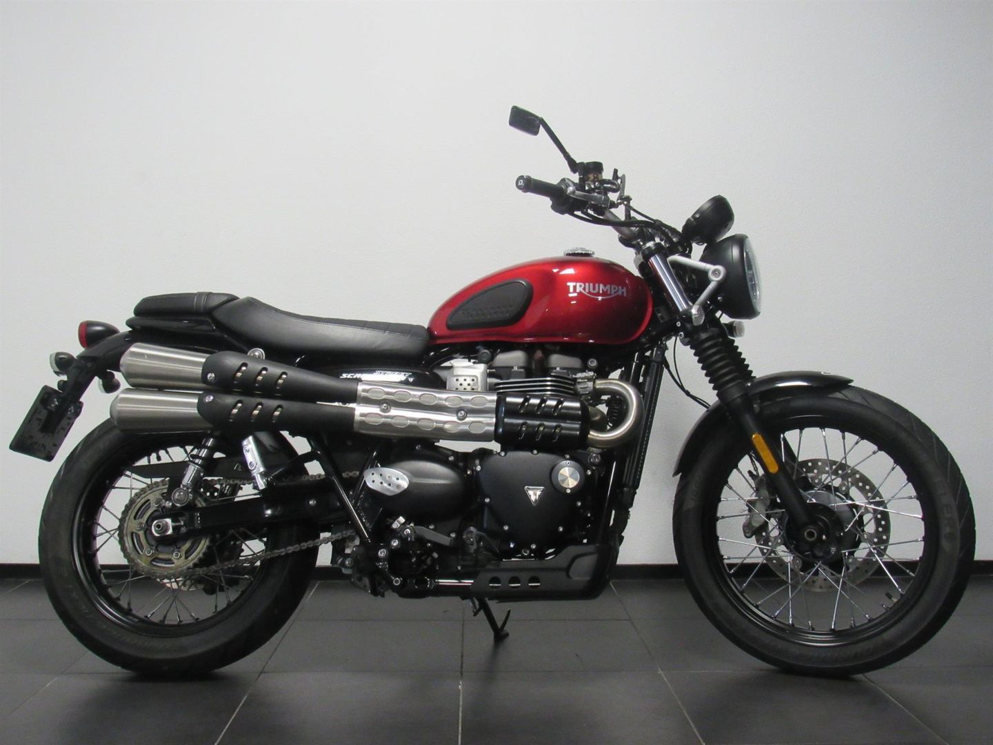 Triumph STREET SCRAMBLER - 2021