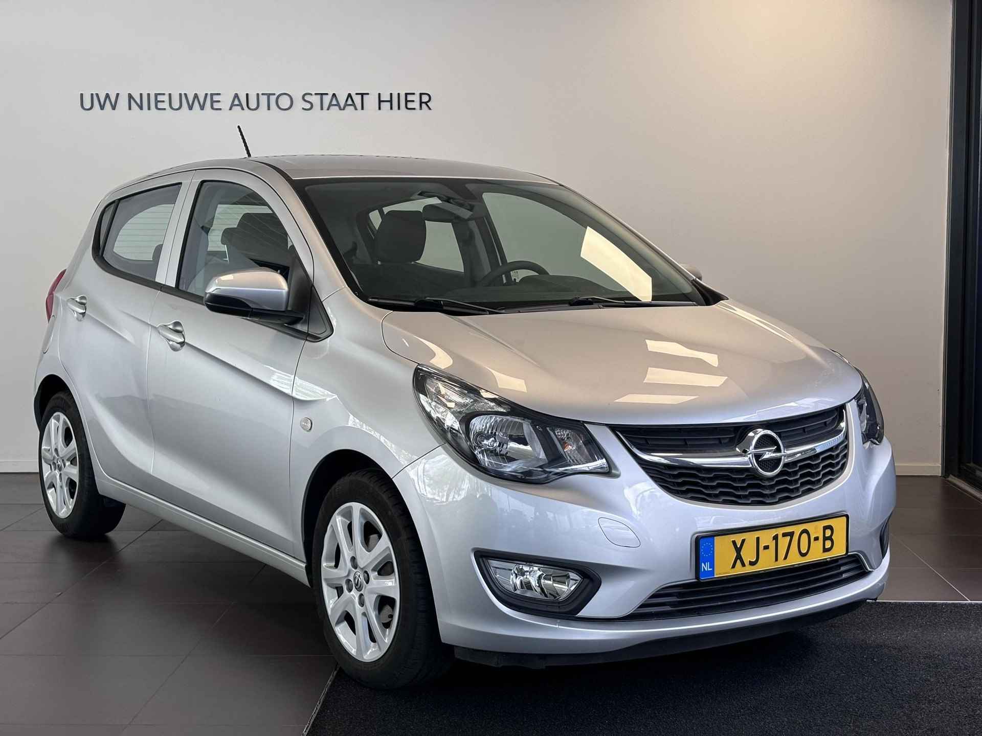 Opel KARL 1.0 75 pk Edition Automaat |PARKEERSENSOREN|DEALERONDERHOUDEN|BLUETOOTH|AUDIOSTREAMING|ISOFIX|AIRCO|CRUISE CONTROL| - 4/44