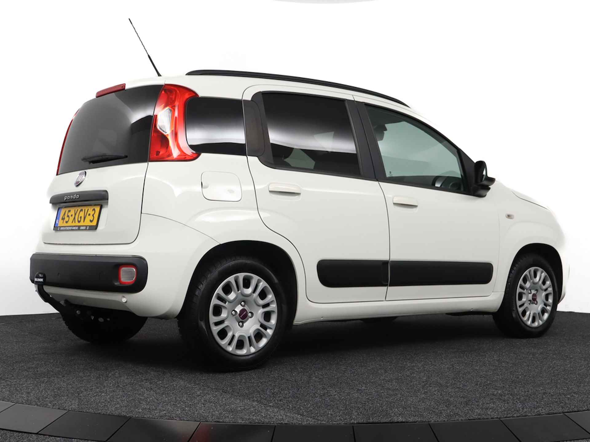 Fiat Panda 0.9 TWINAIR LOUNGE AUTOMAAT AC/BLUETOOTH/CV+AB/PARK.SENS/TREKHAAK/ALL.SEASON.BANDEN - 10/40