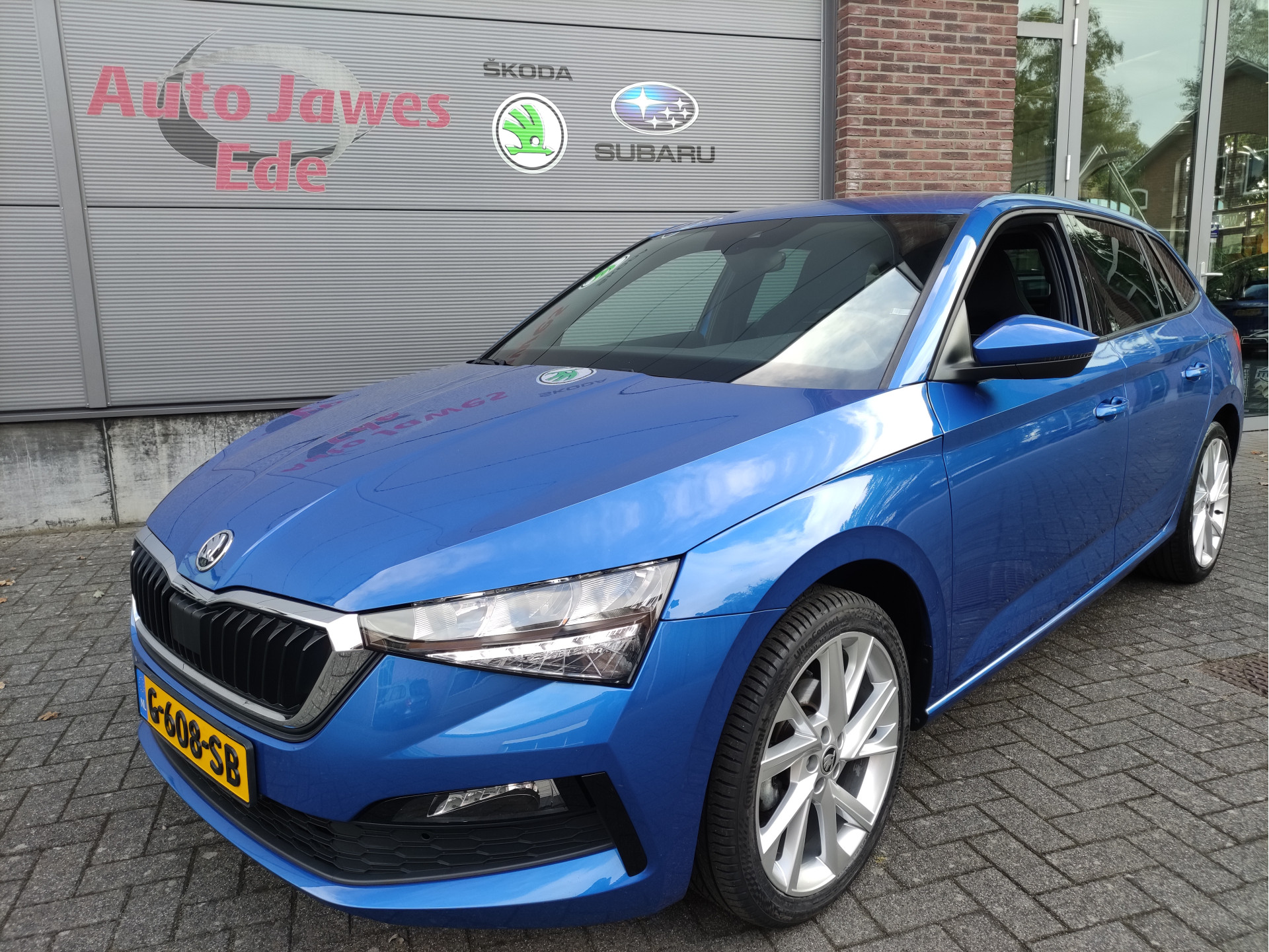 Škoda Scala 1.5 TSI DSG Sport Business 18Inch LMV - Navigatie - Virtual Cockpit - DAB - Parkeersensoren - Led verlichting - NL auto