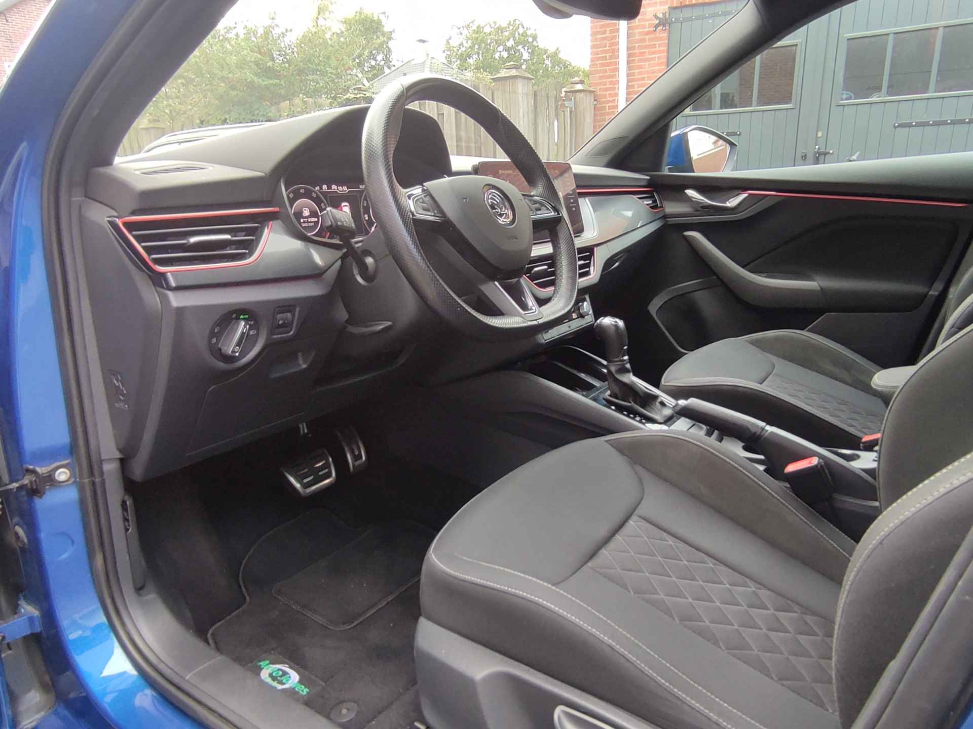 Škoda Scala 1.5 TSI DSG Sport Business 18Inch LMV - Navigatie - Virtual Cockpit - DAB - Parkeersensoren - Led verlichting - NL auto - 26/33