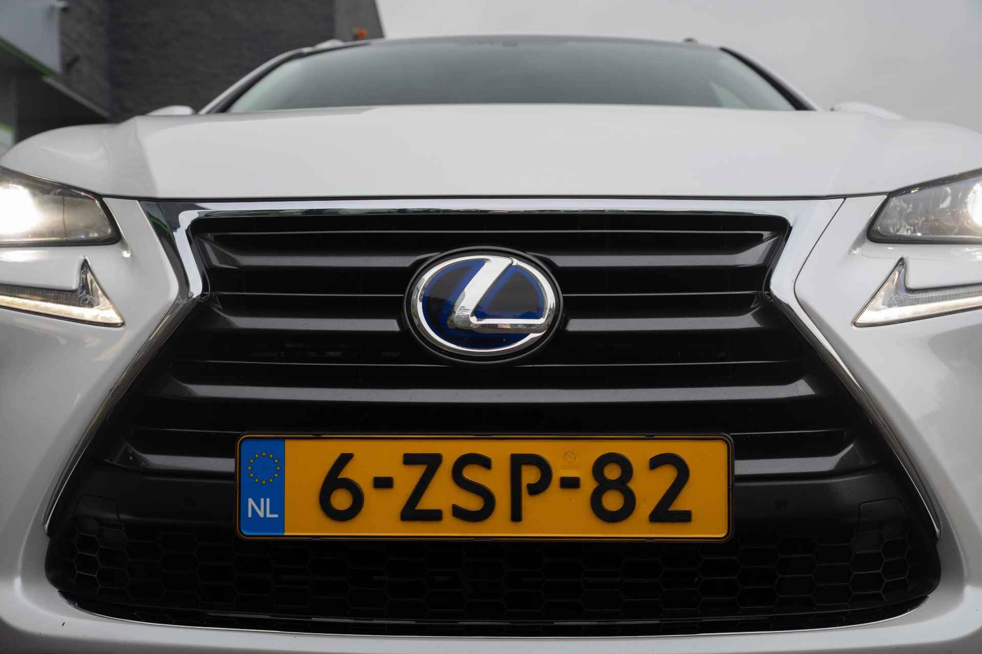 Lexus NX 300h Luxury Line / BTW / 1E EIG / NL AUTO - 42/50