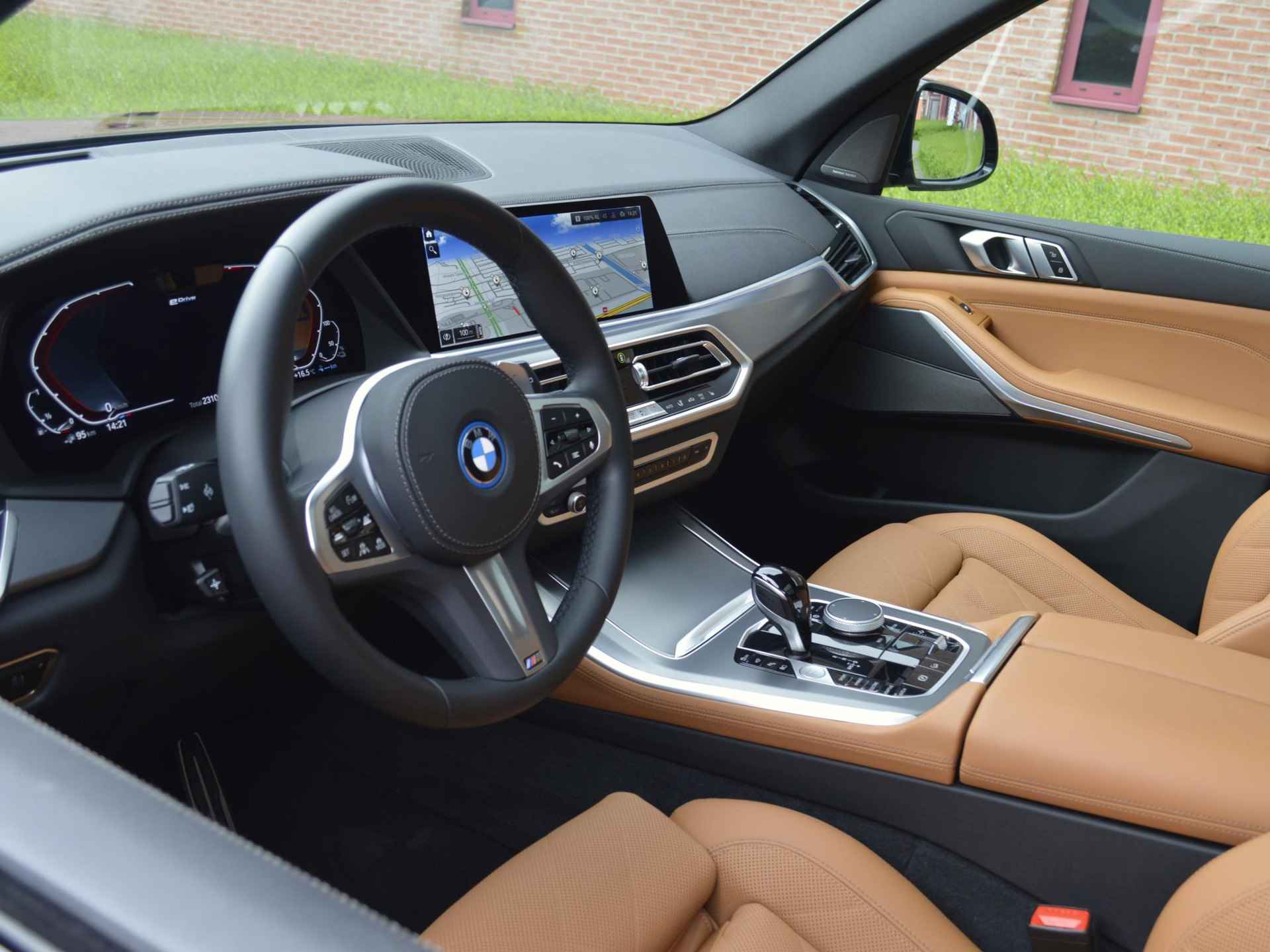 BMW X5 xDrive45e High Executive M Sport CoPilot - 11/23