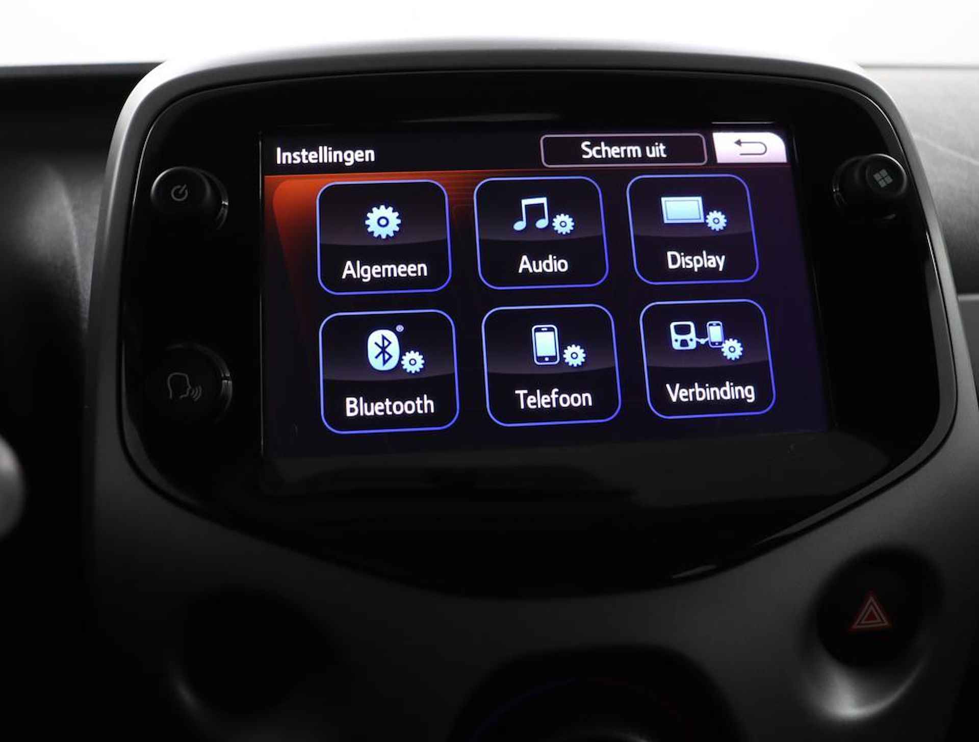 Toyota Aygo 1.0 VVT-i x-play | Airconditioning | Achteruitrijcamera | Bluetooth | - 41/52