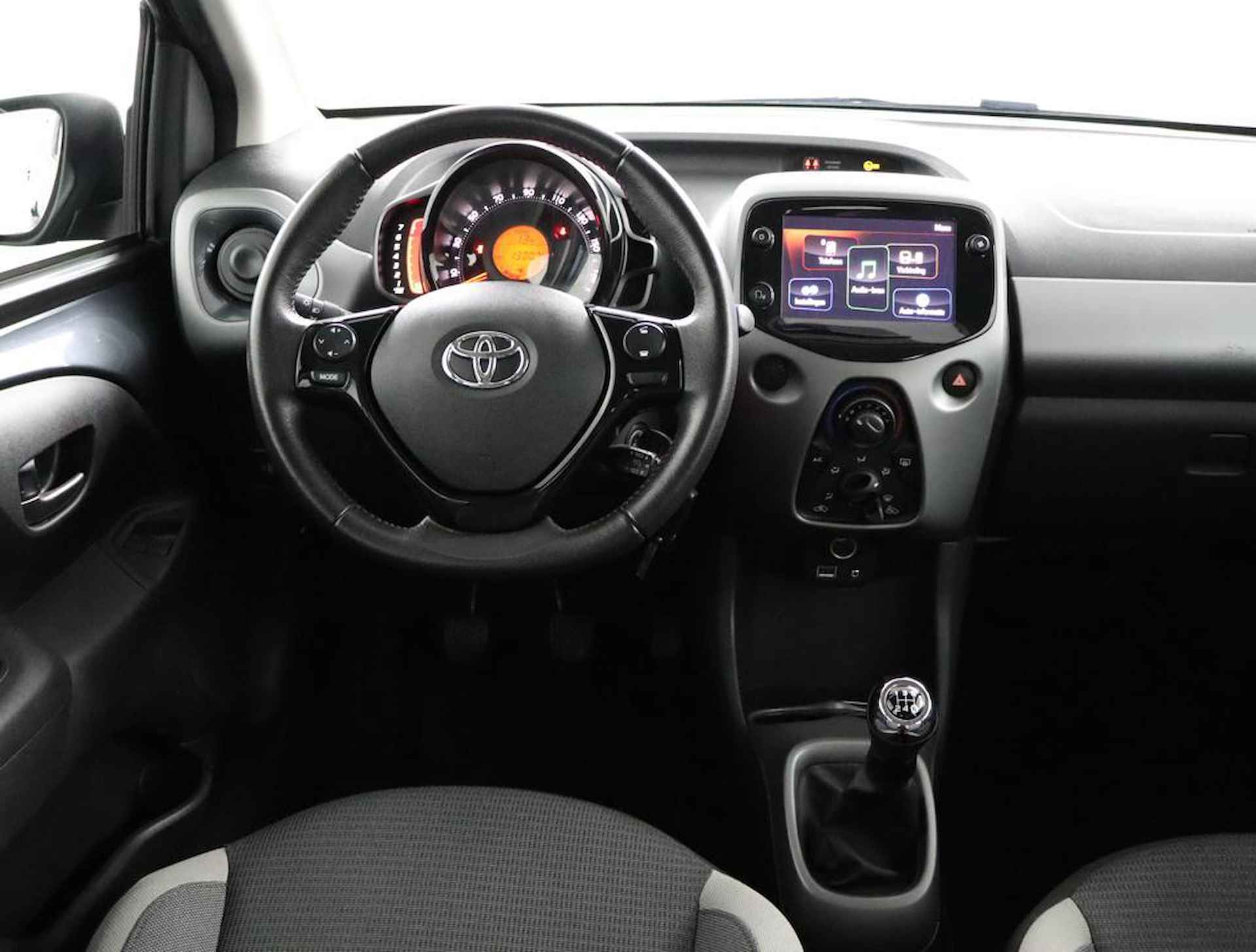 Toyota Aygo 1.0 VVT-i x-play | Airconditioning | Achteruitrijcamera | Bluetooth | - 45/52