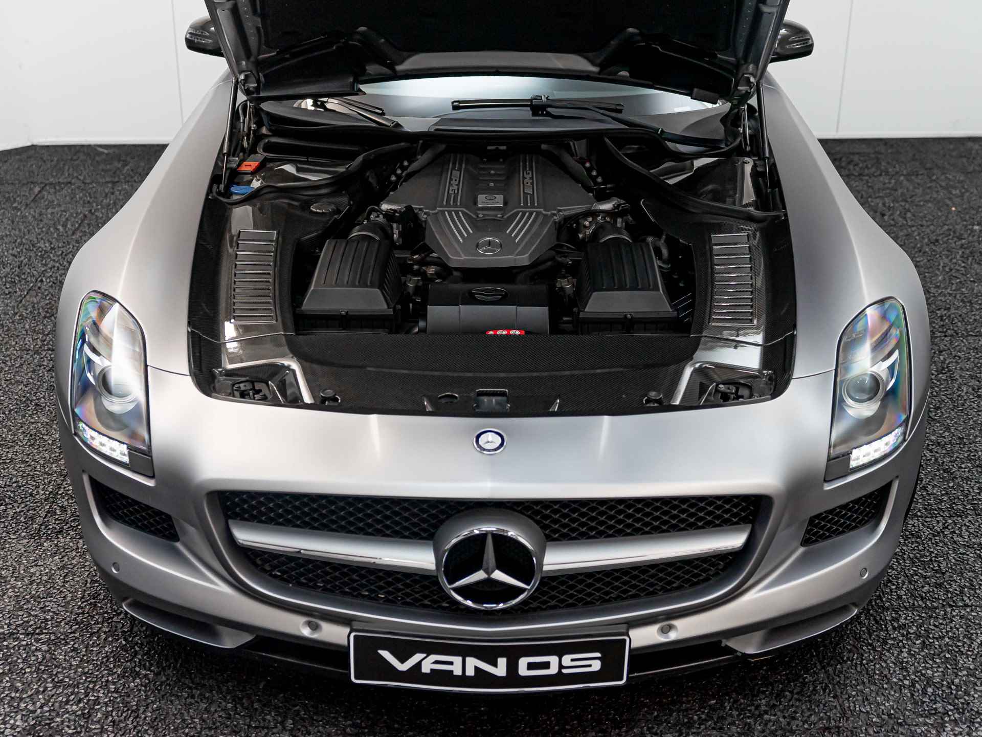 Mercedes-Benz SLS Roadster 6.3 AMG | Bang & Olufsen BeoSound - 13/32