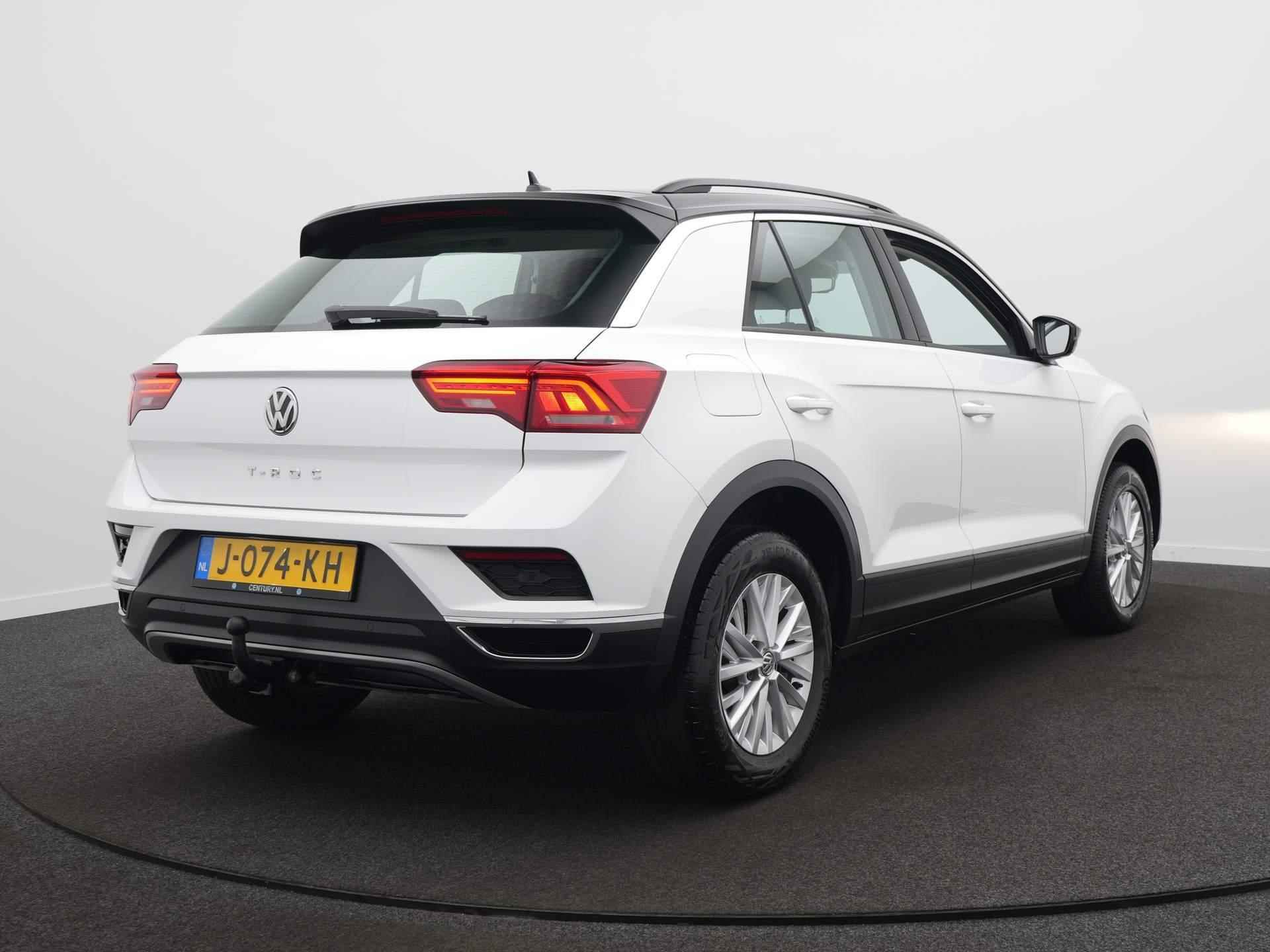 Volkswagen T-Roc 1.5 TSI Style DSG / PDC / NAVI - 5/40