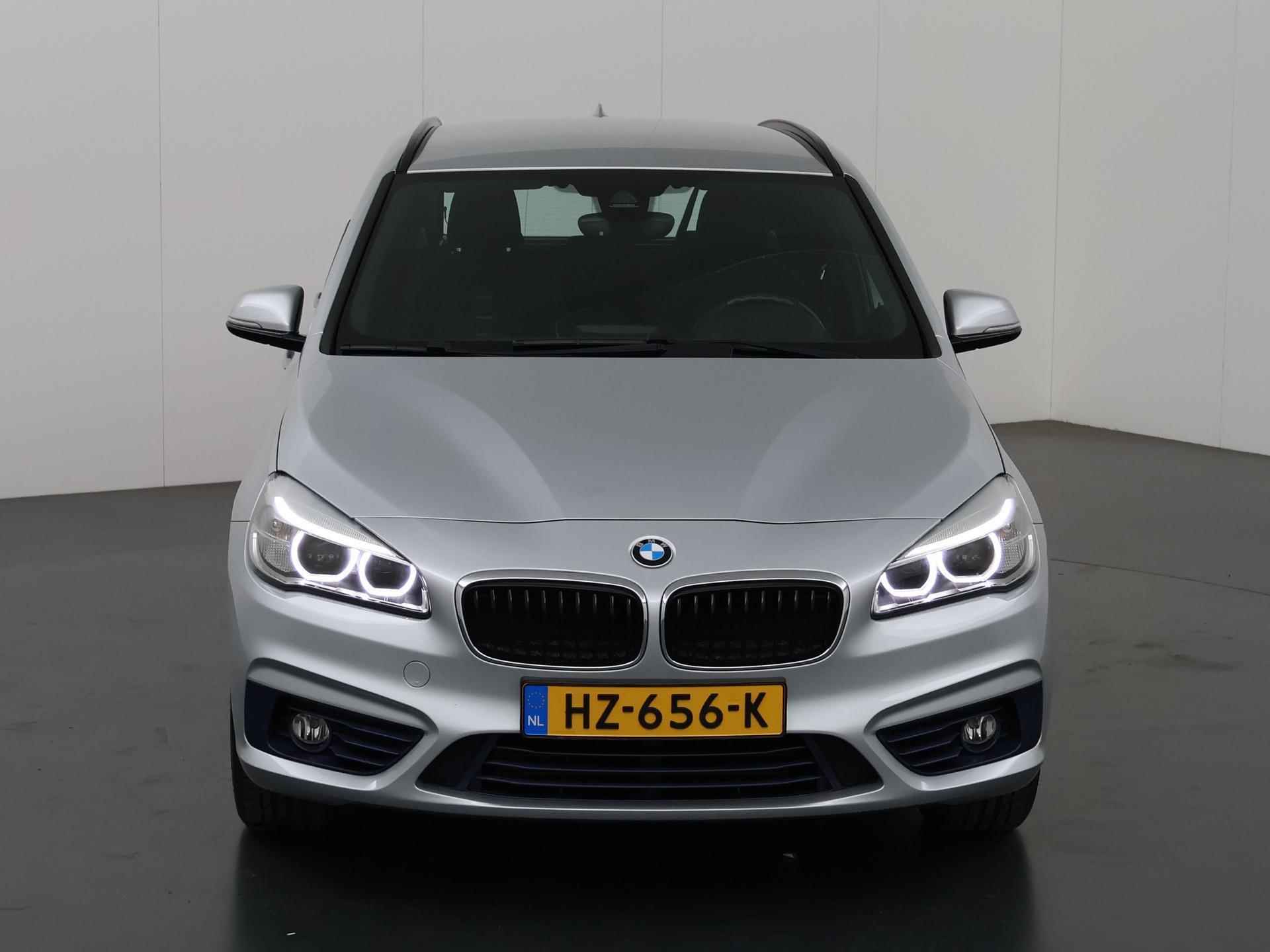 BMW 2-serie Active Tourer 218i Sport | Navigatie | Parkeersensoren | Stoelverwarming | Keyless Go | Koplamp Led | Elektr. Achterklep | - 4/46