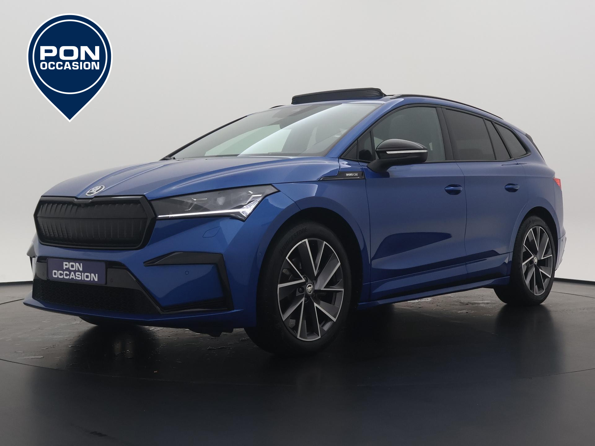 Skoda Enyaq iV 80 Sportline 77 kWh | Pano.dak | Camera | ACC | Keyless | Side Assist |