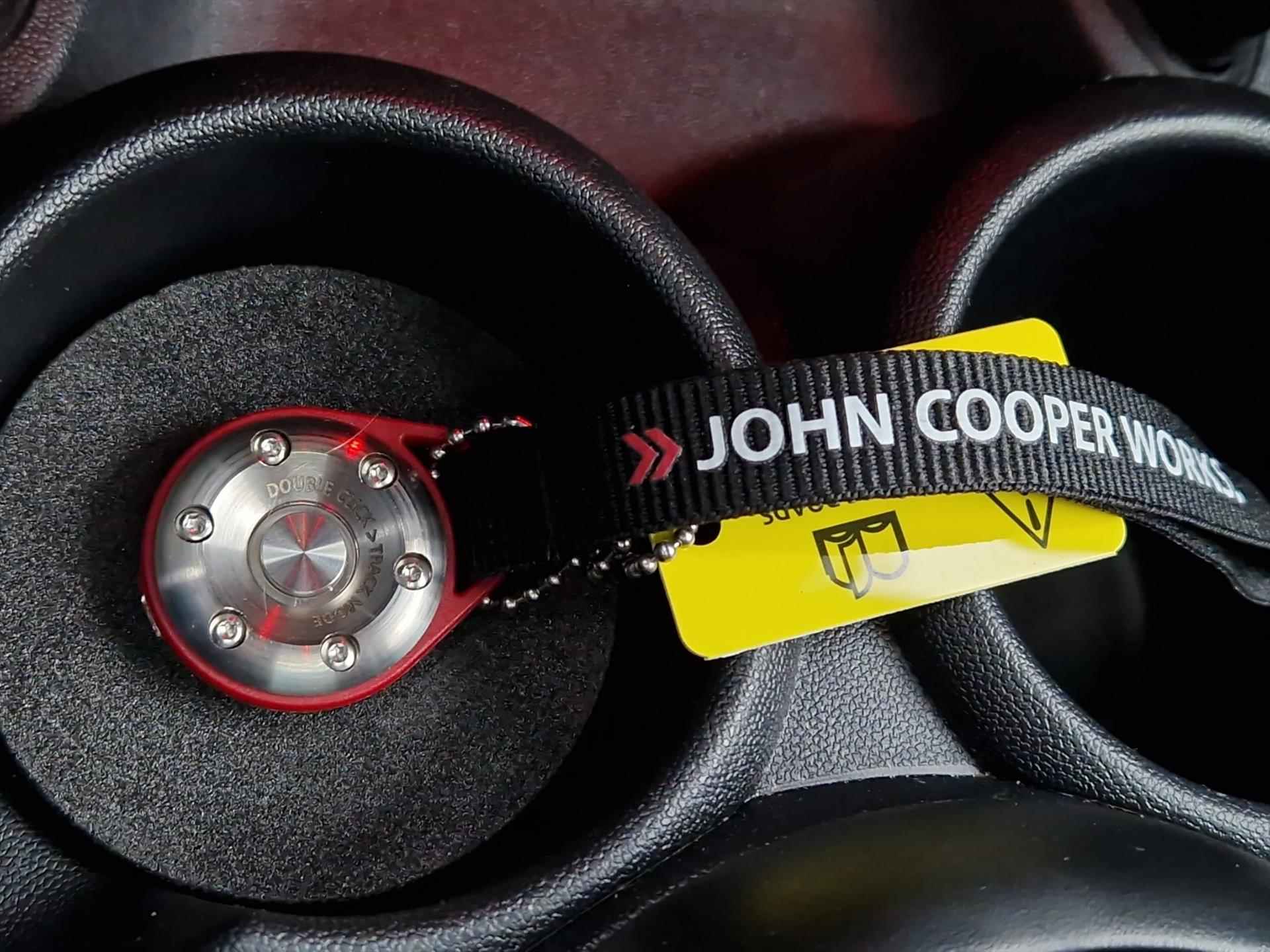 Mini Mini Cooper S John Cooper Works - JCW Pro uitlaat - Panodak - 24/33