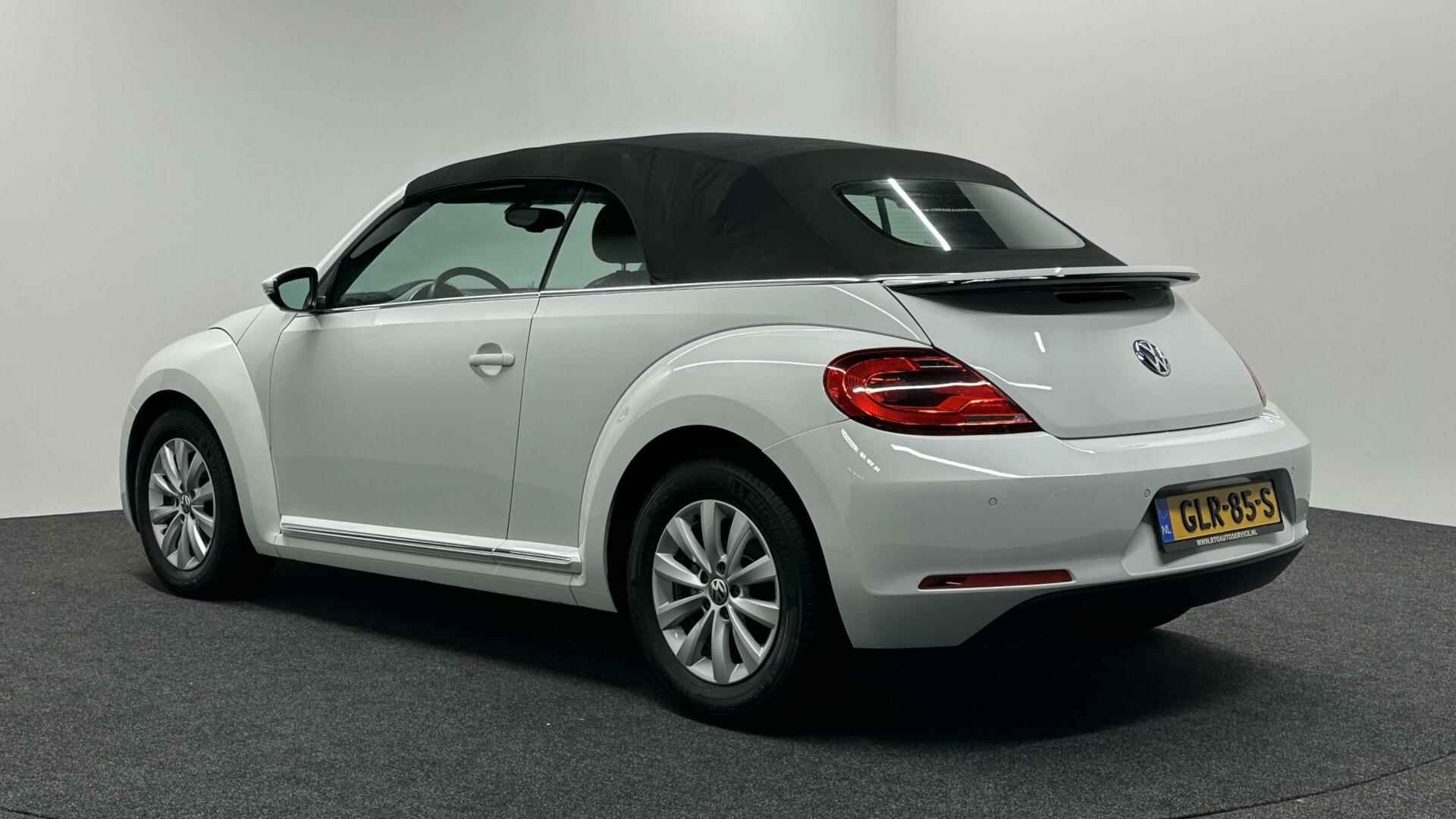 Volkswagen Beetle Cabriolet 1.2 TSI Exclusive Series - 6/40