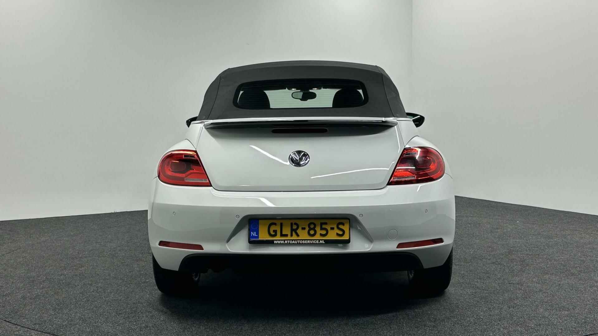 Volkswagen Beetle Cabriolet 1.2 TSI Exclusive Series - 10/40