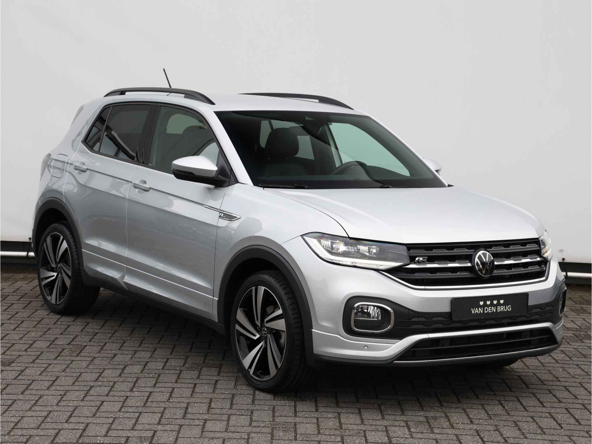 Volkswagen T-Cross 1.0 TSI R-Line 110pk DSG | Navigatie | Stoelverwarming | LED | DAB+ - 3/39